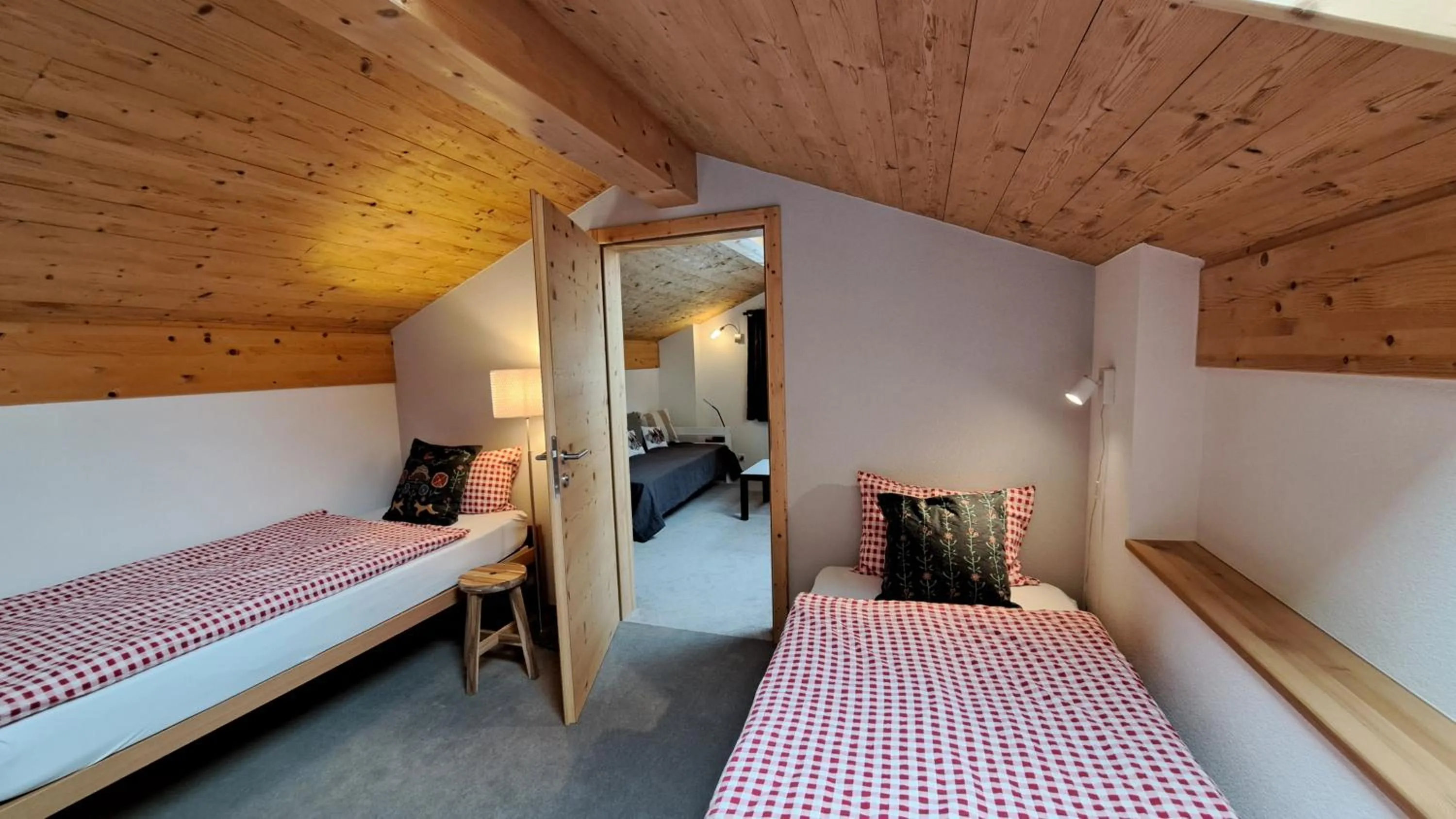 Bed in Chalet Diognysos B&B, Boutique Hotel & Wellness