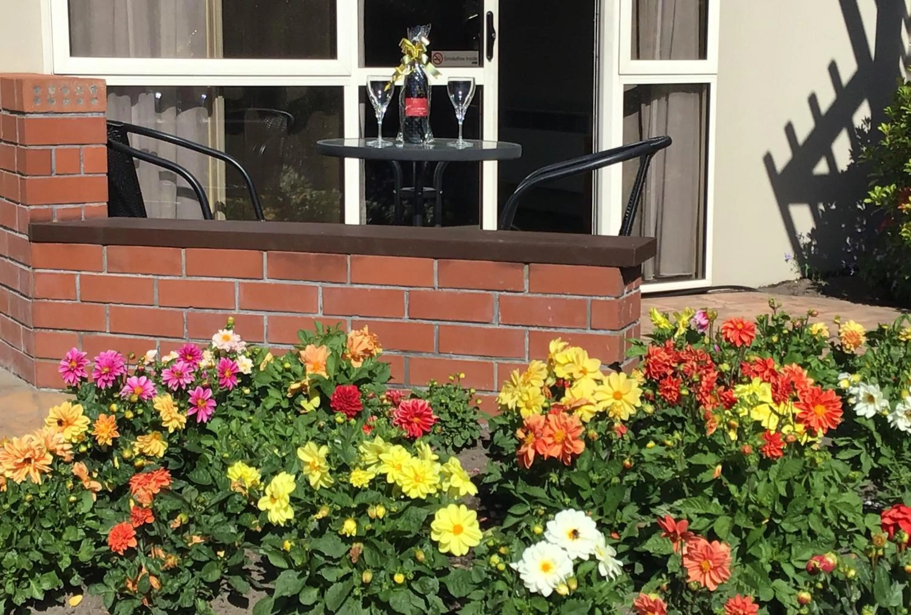 Patio in Avon City Motel