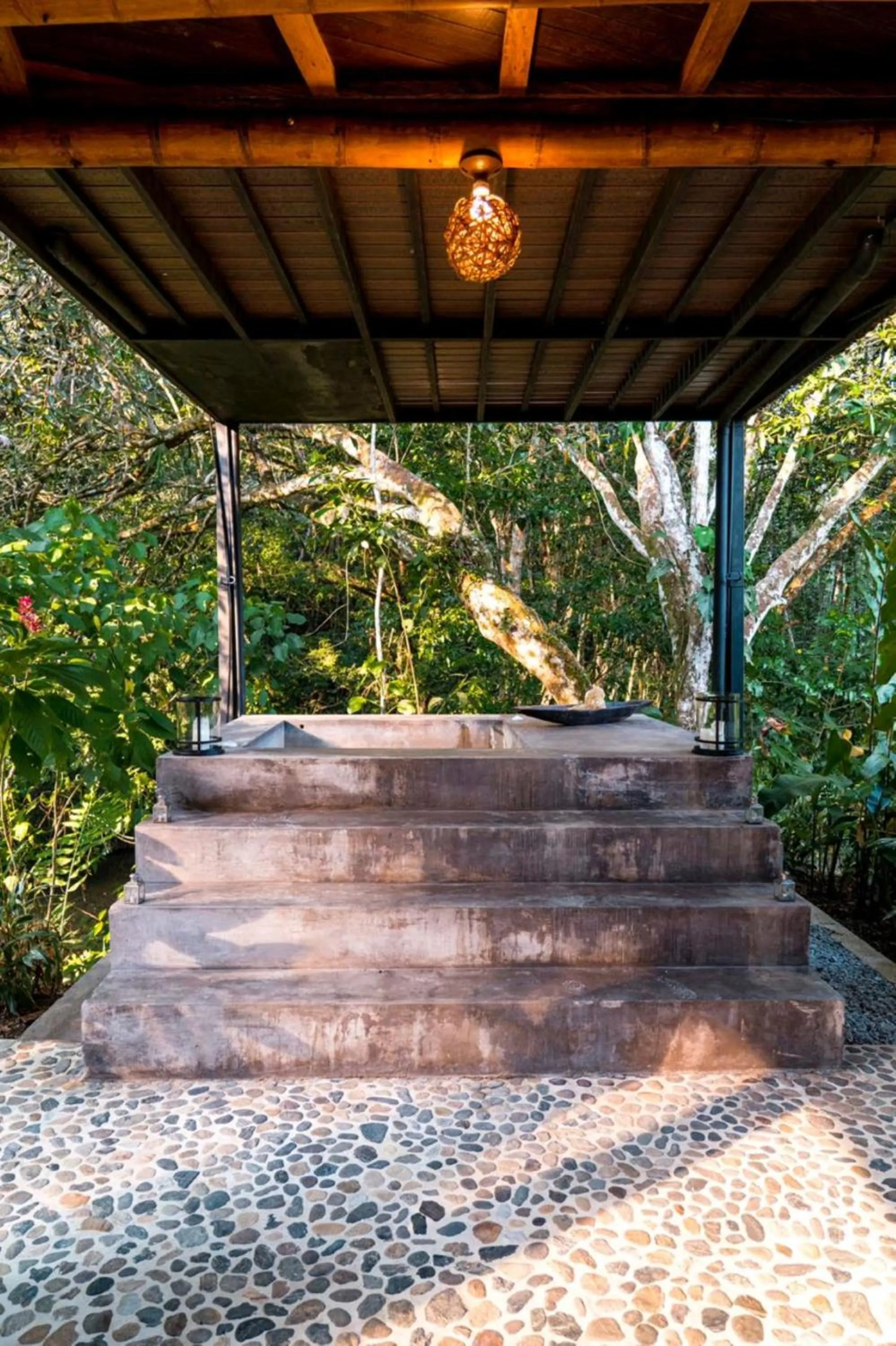 Bath in El Rio Hotel
