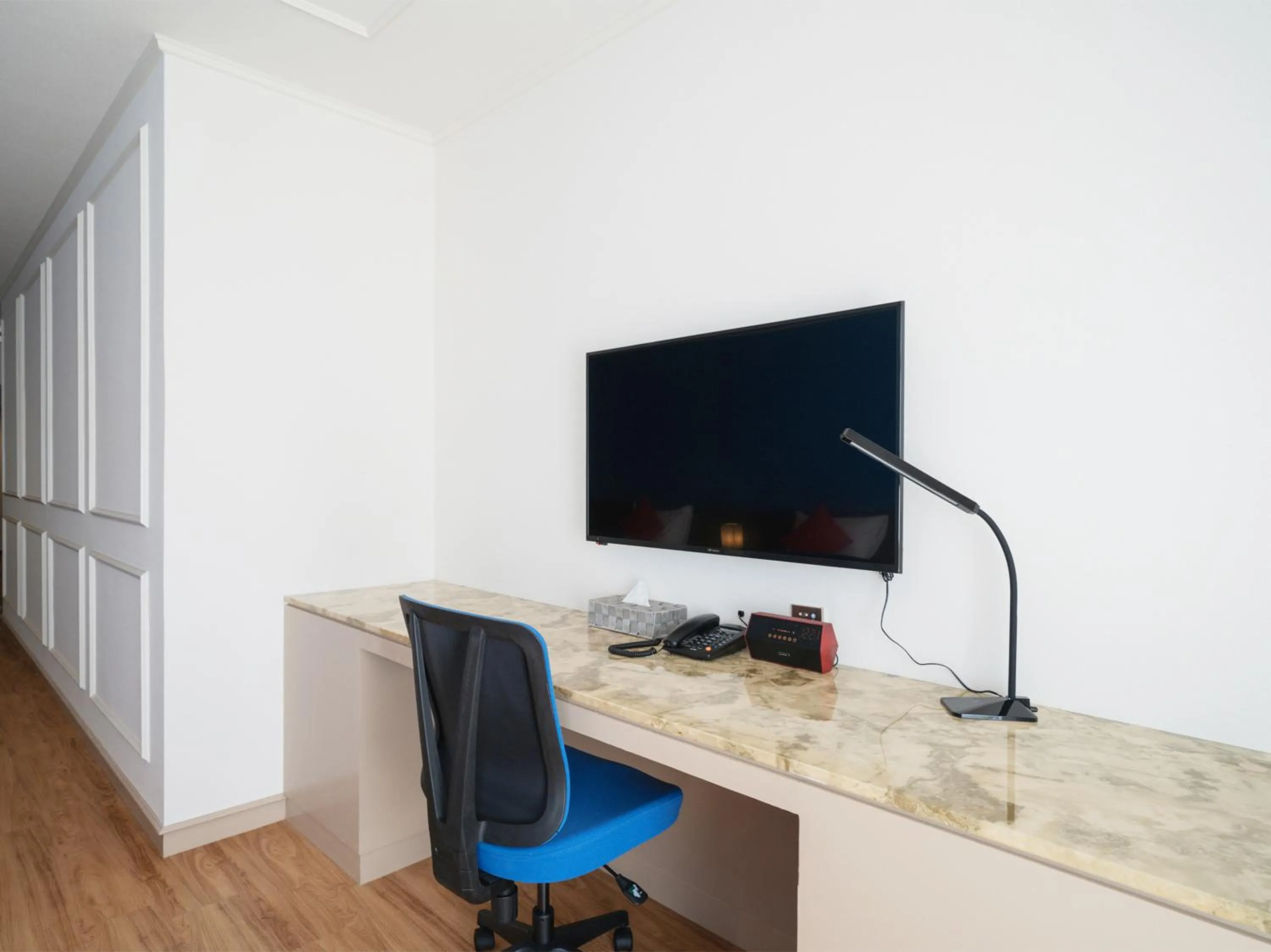 TV and multimedia in HiyagunLanaiResort