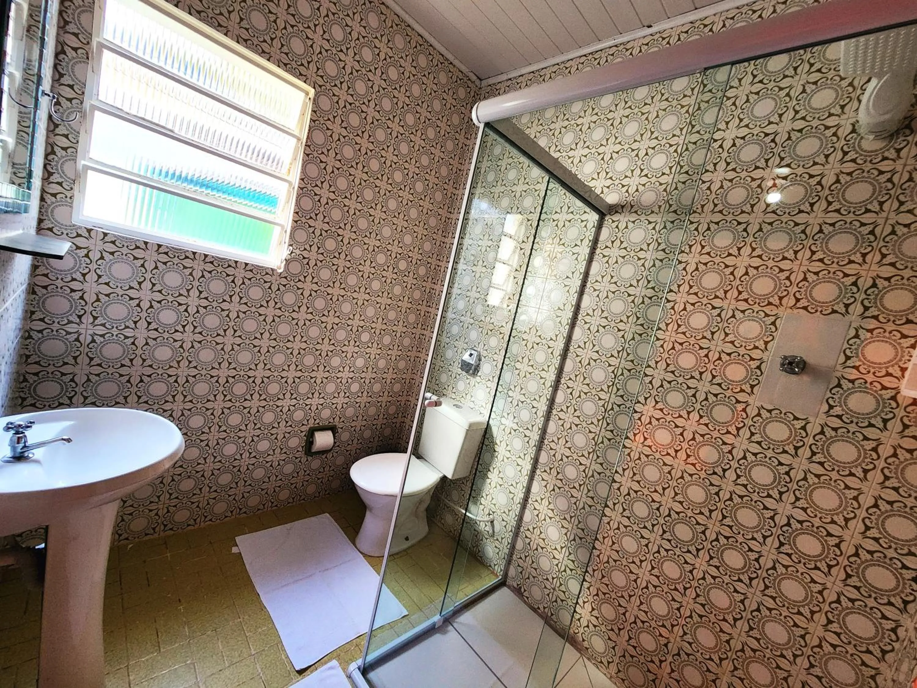 Shower in Pousada Viva Ubatuba