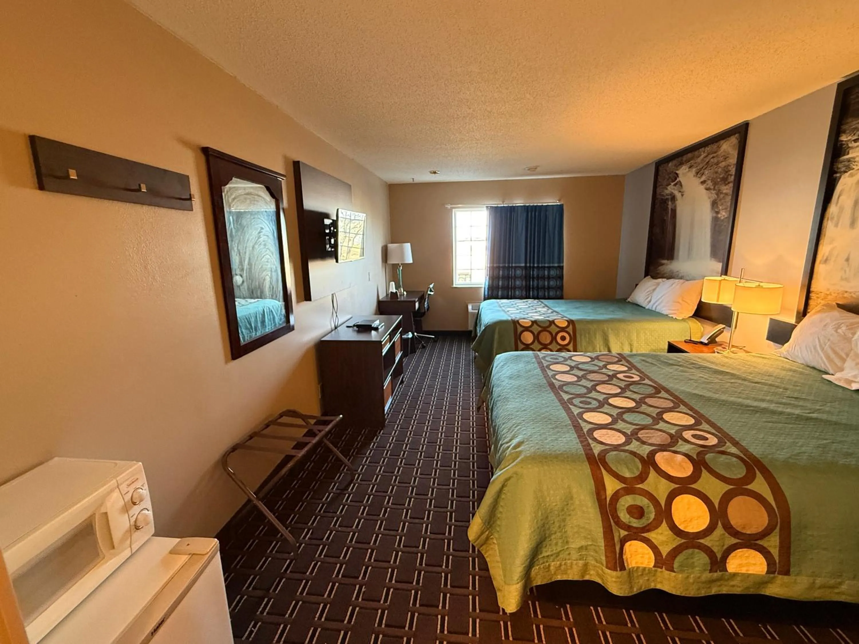 Bed in Super 8 by Wyndham Reedsburg