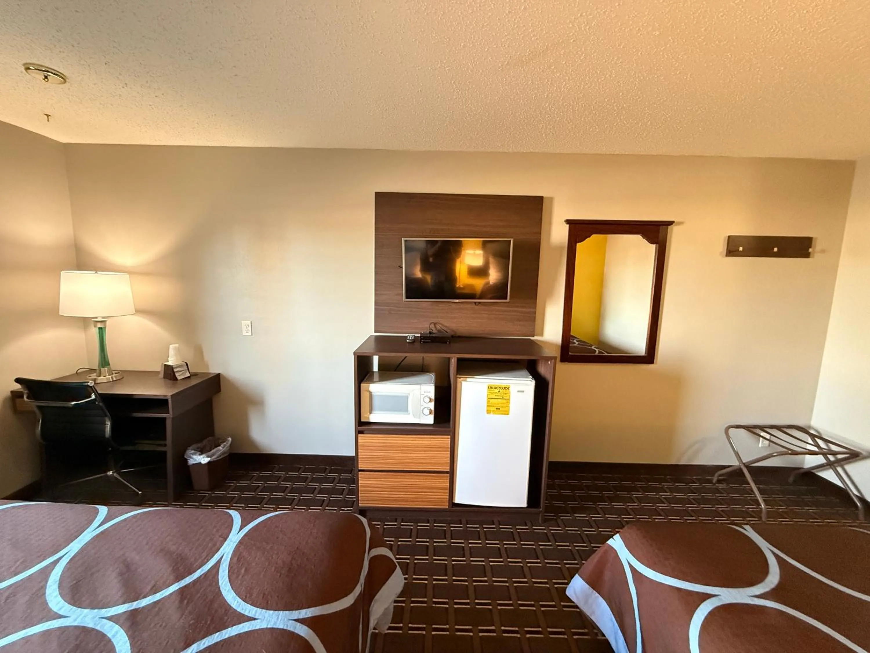 Bed in Super 8 by Wyndham Reedsburg