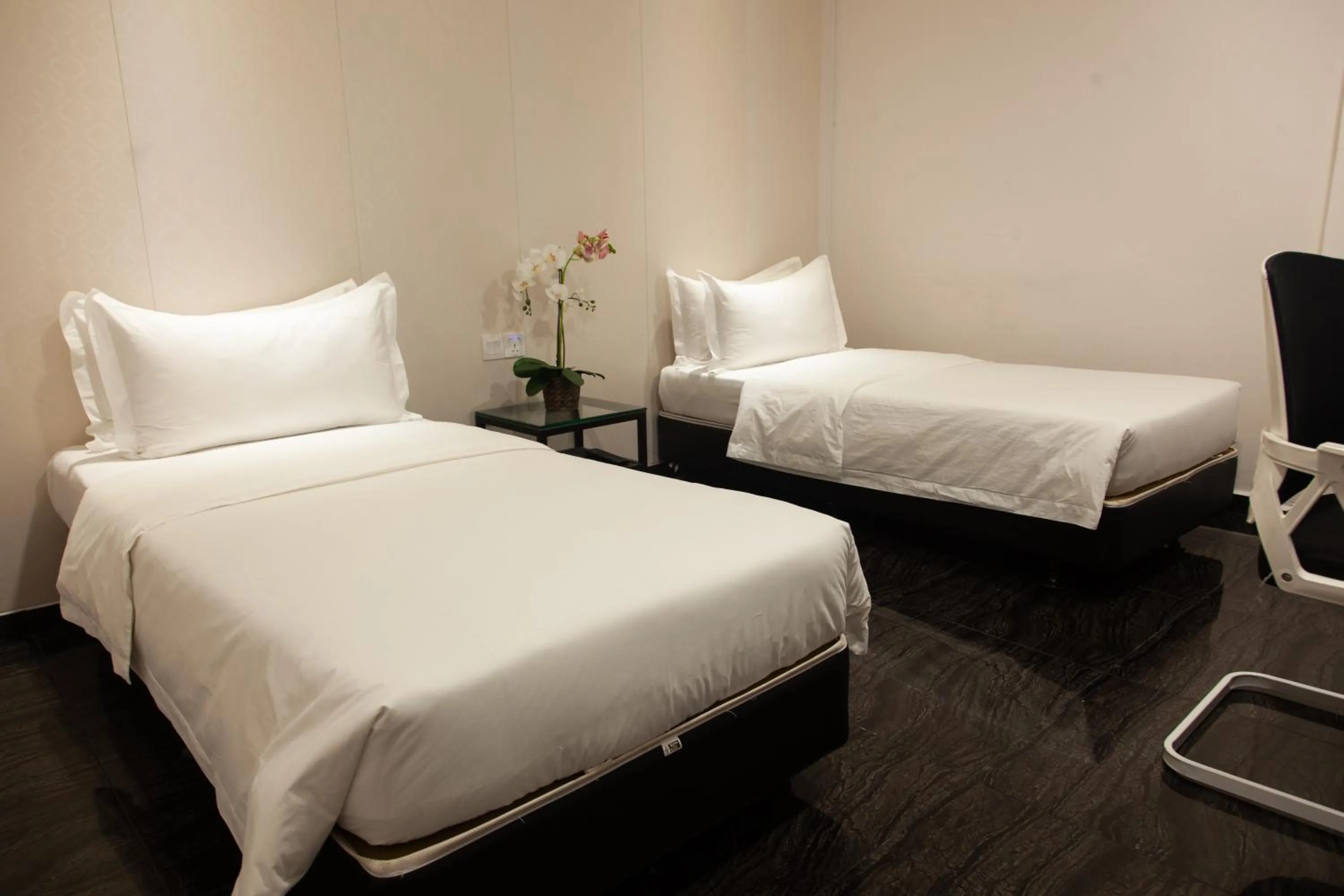 Bed in M Design Hotel @ Taman Pertama