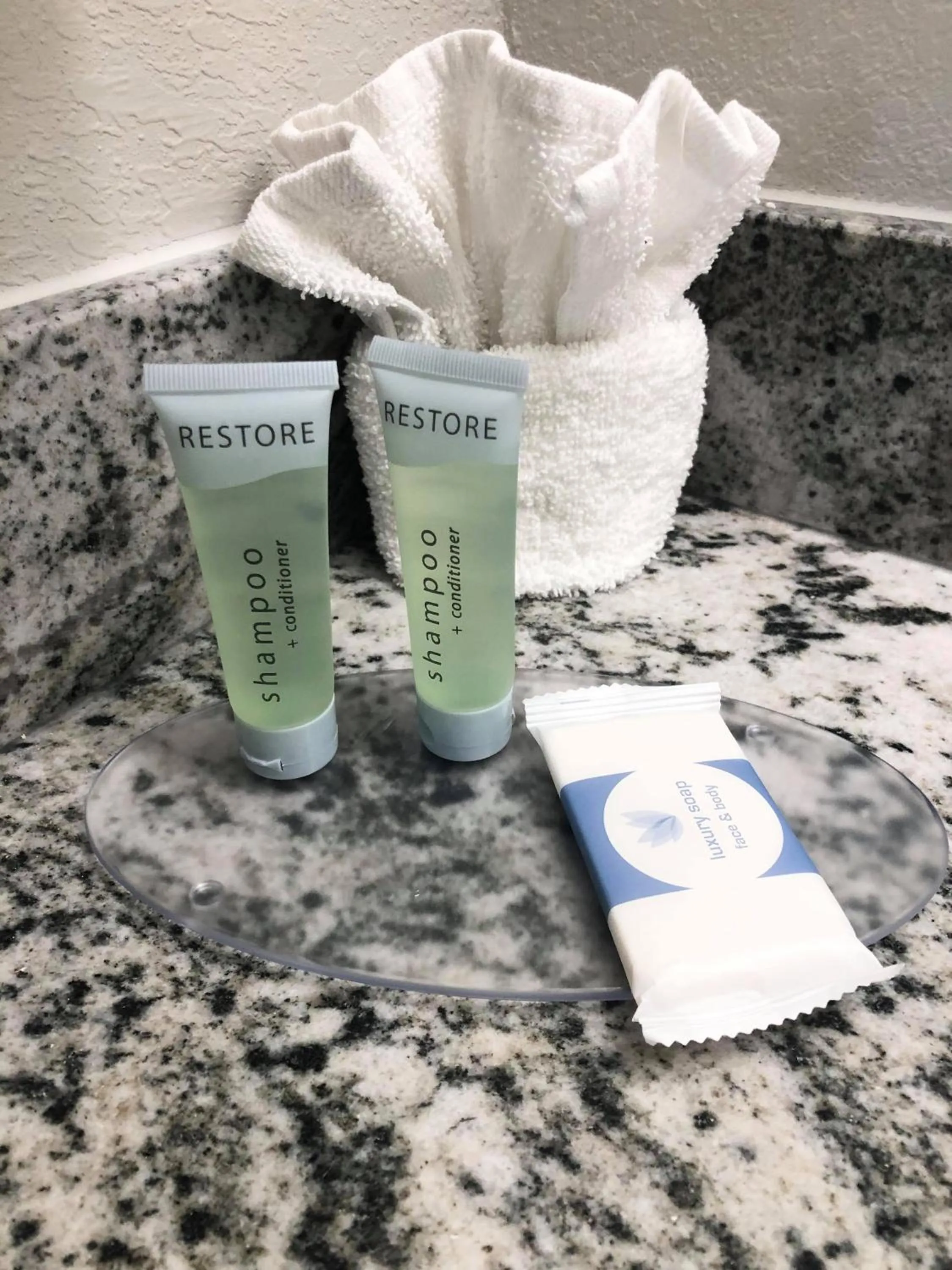 Bathroom in Mariner Inn