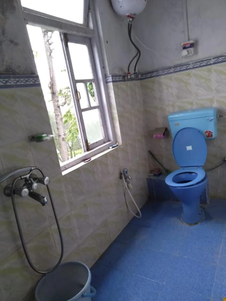 Bathroom in Yakchiri Homestay