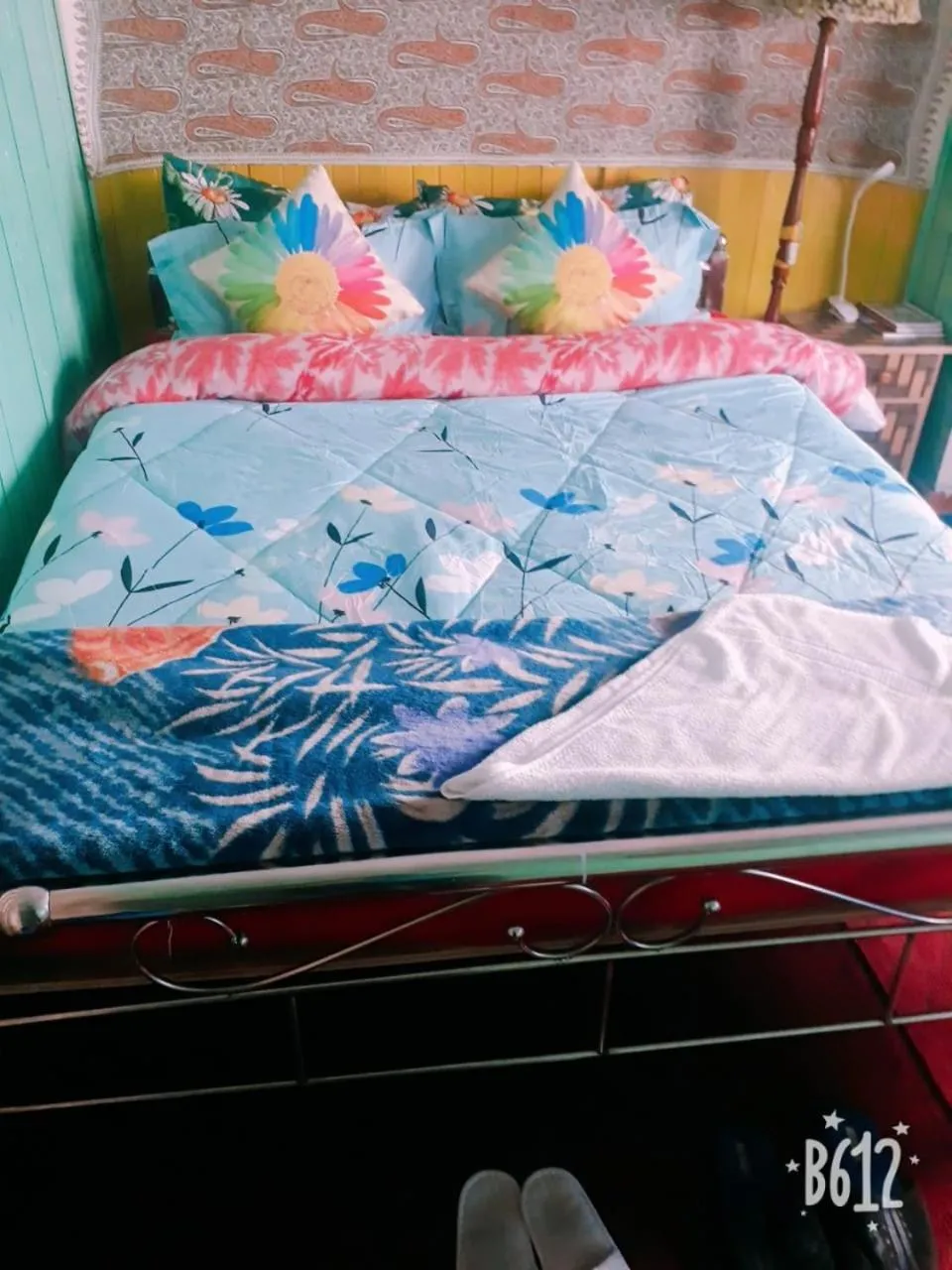 Bed in Quaint Wood Cottage