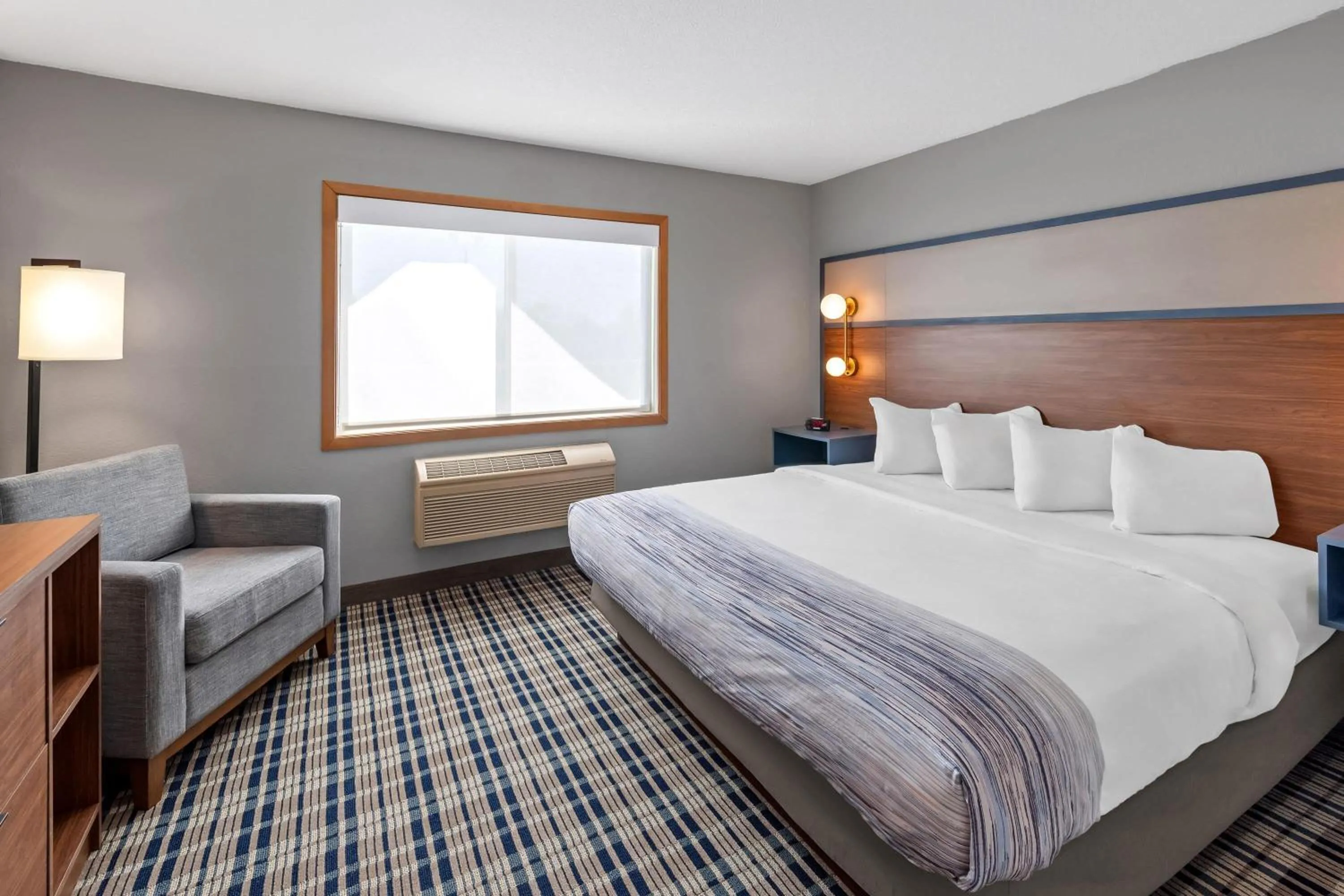 Photo of the whole room, Bed in AmericInn by Wyndham Crookston U of M Crookston