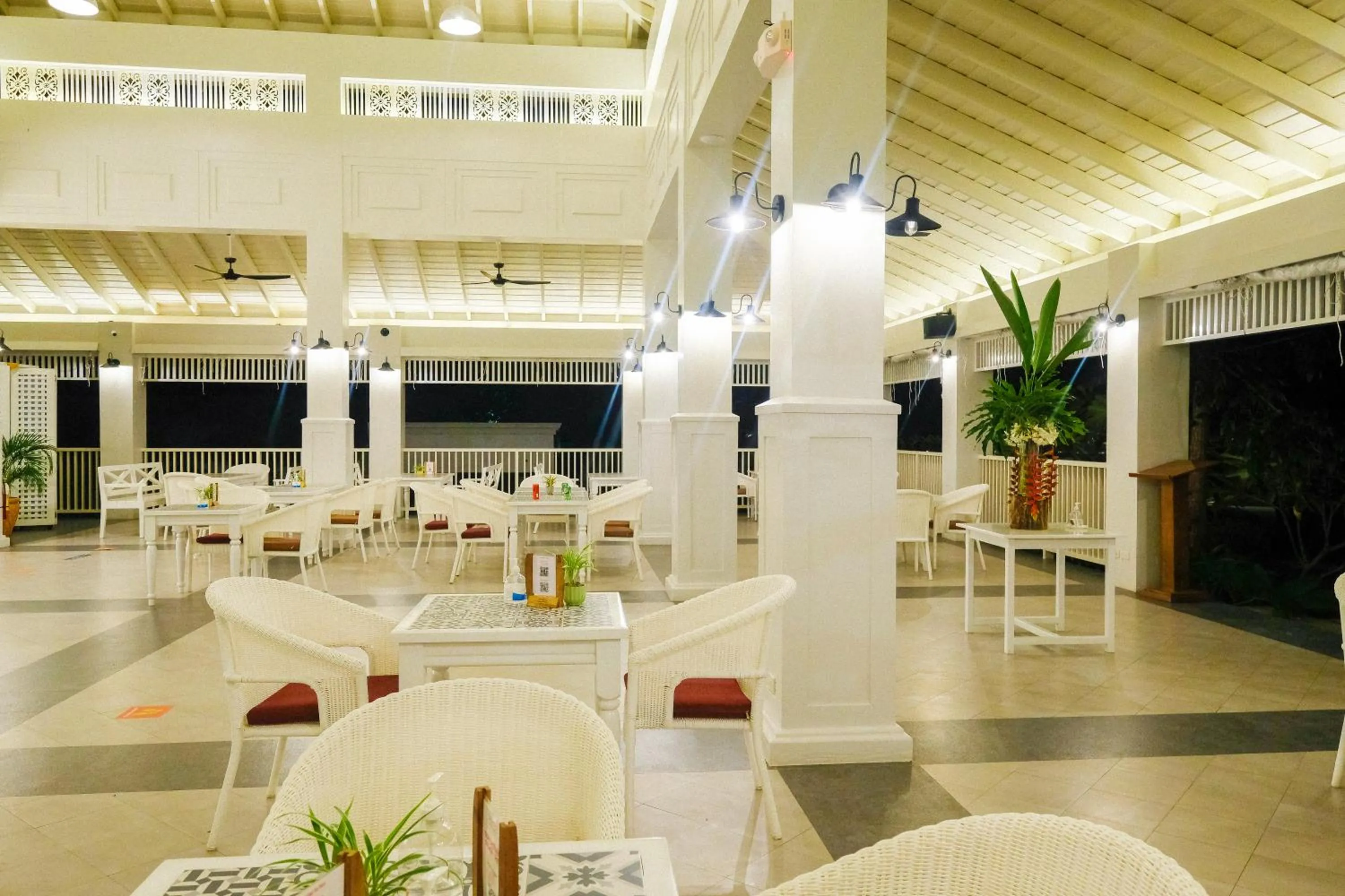 Restaurant/places to eat in Maayo San Remigio