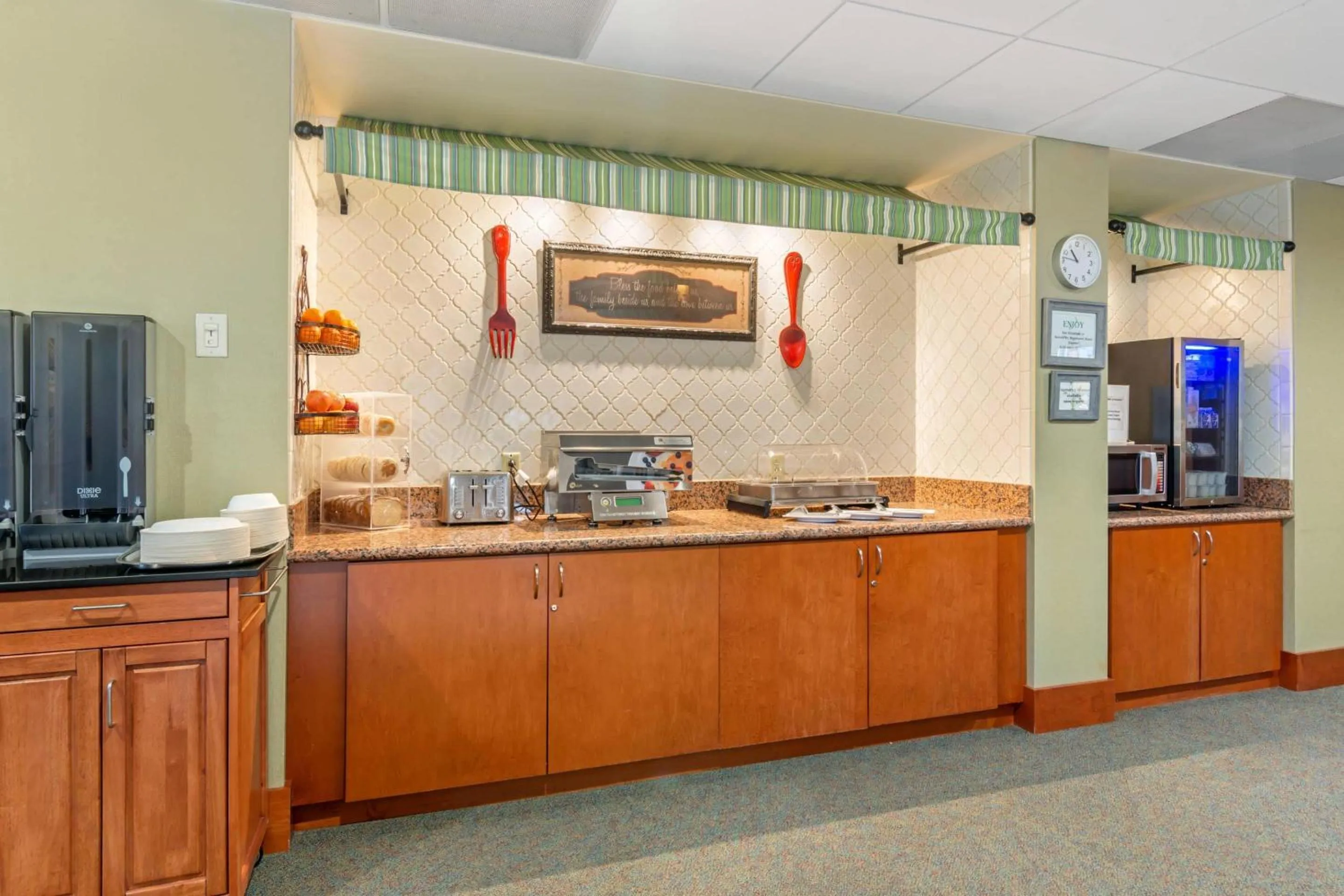 Breakfast in Unity Hotel and Conference Ctr, an Ascend Collection Hotel