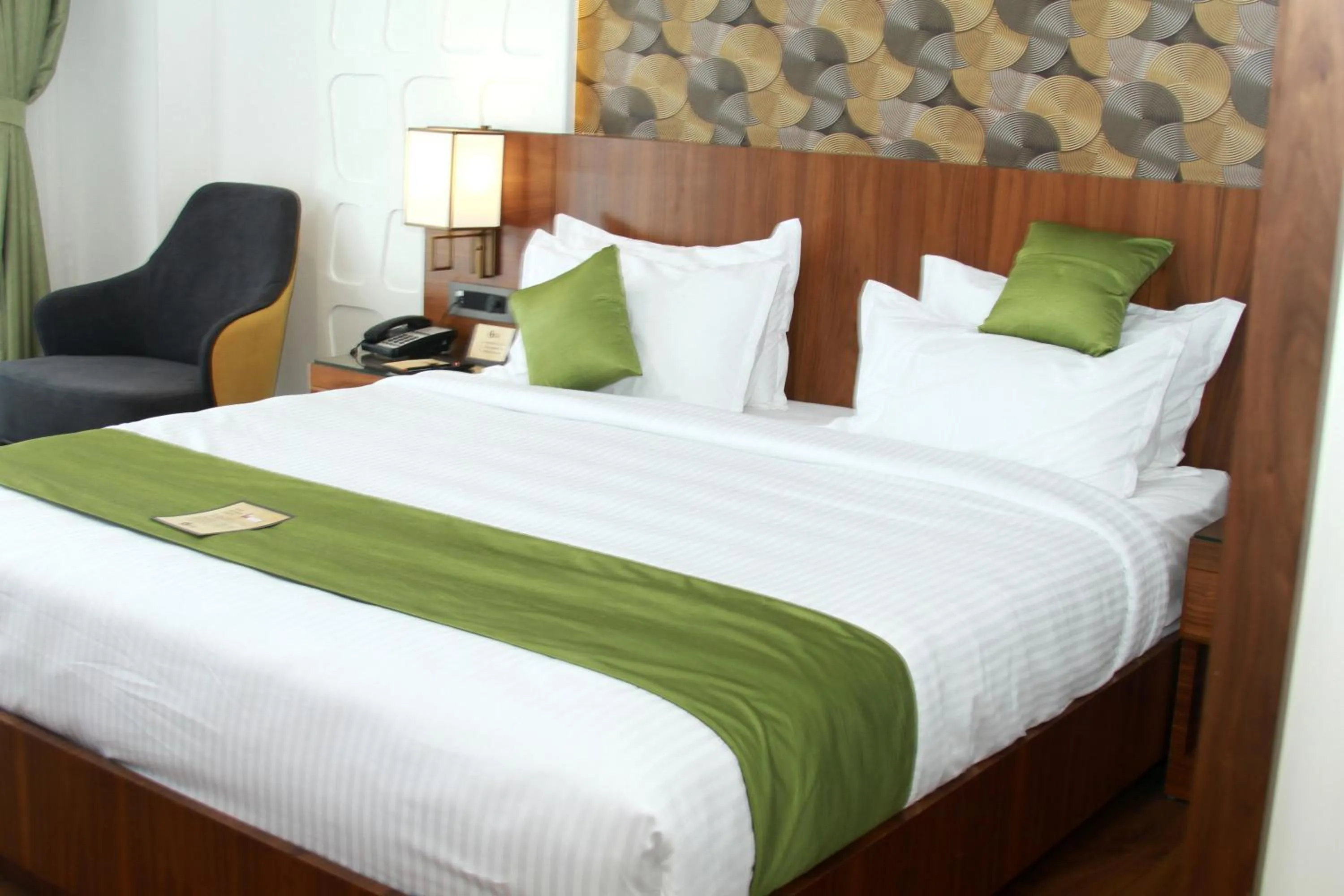 Deluxe Room - single occupancy in Hotel Ceasar Palace Kottayam