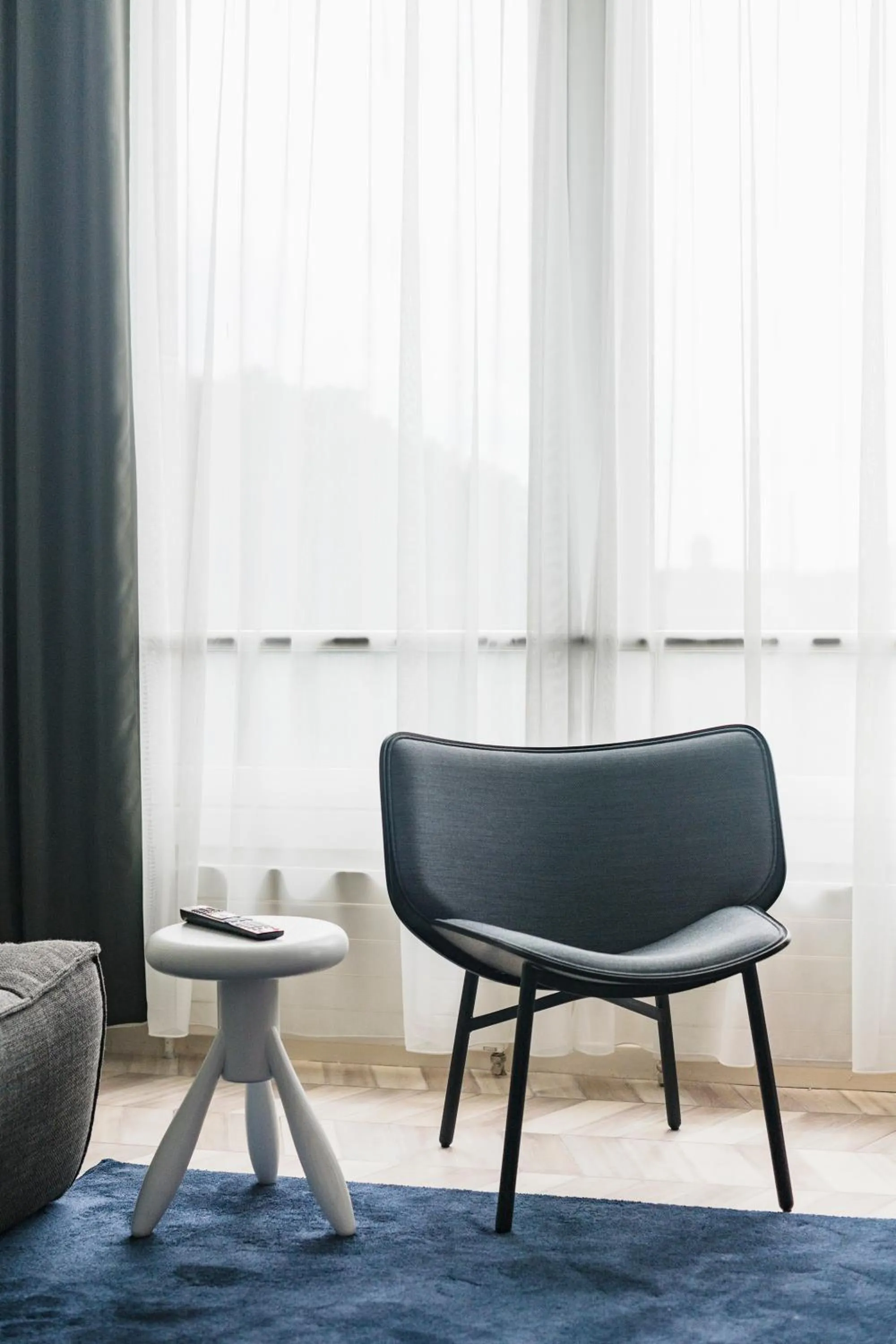 Seating area in ROXI The Urban Residence Brussels