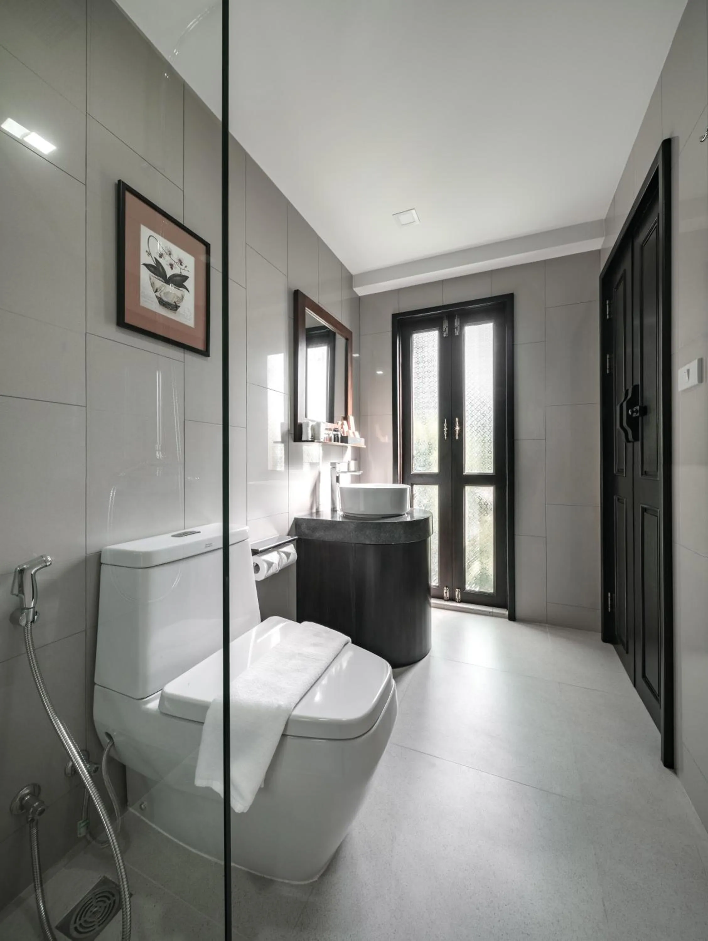 Toilet in El Barrio Lanna