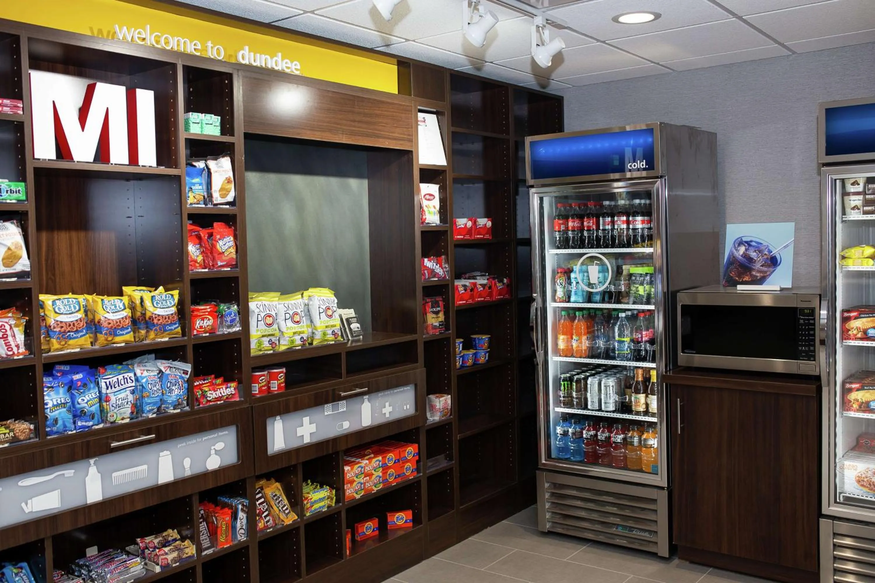 Restaurant/places to eat in Hampton Inn and Suites Dundee