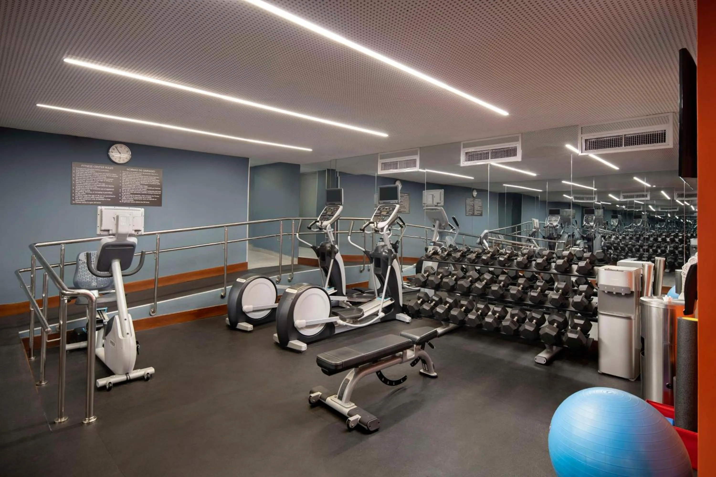 Fitness centre/facilities in Homewood Suites By Hilton Santo Domingo