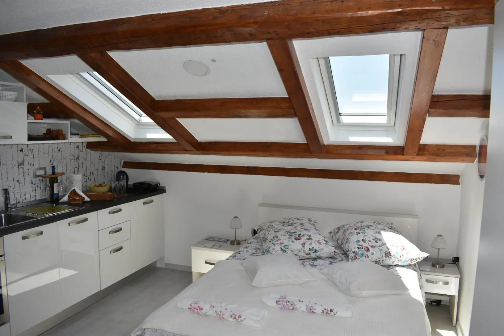 Dante Apartment (Sweet apartment for two)