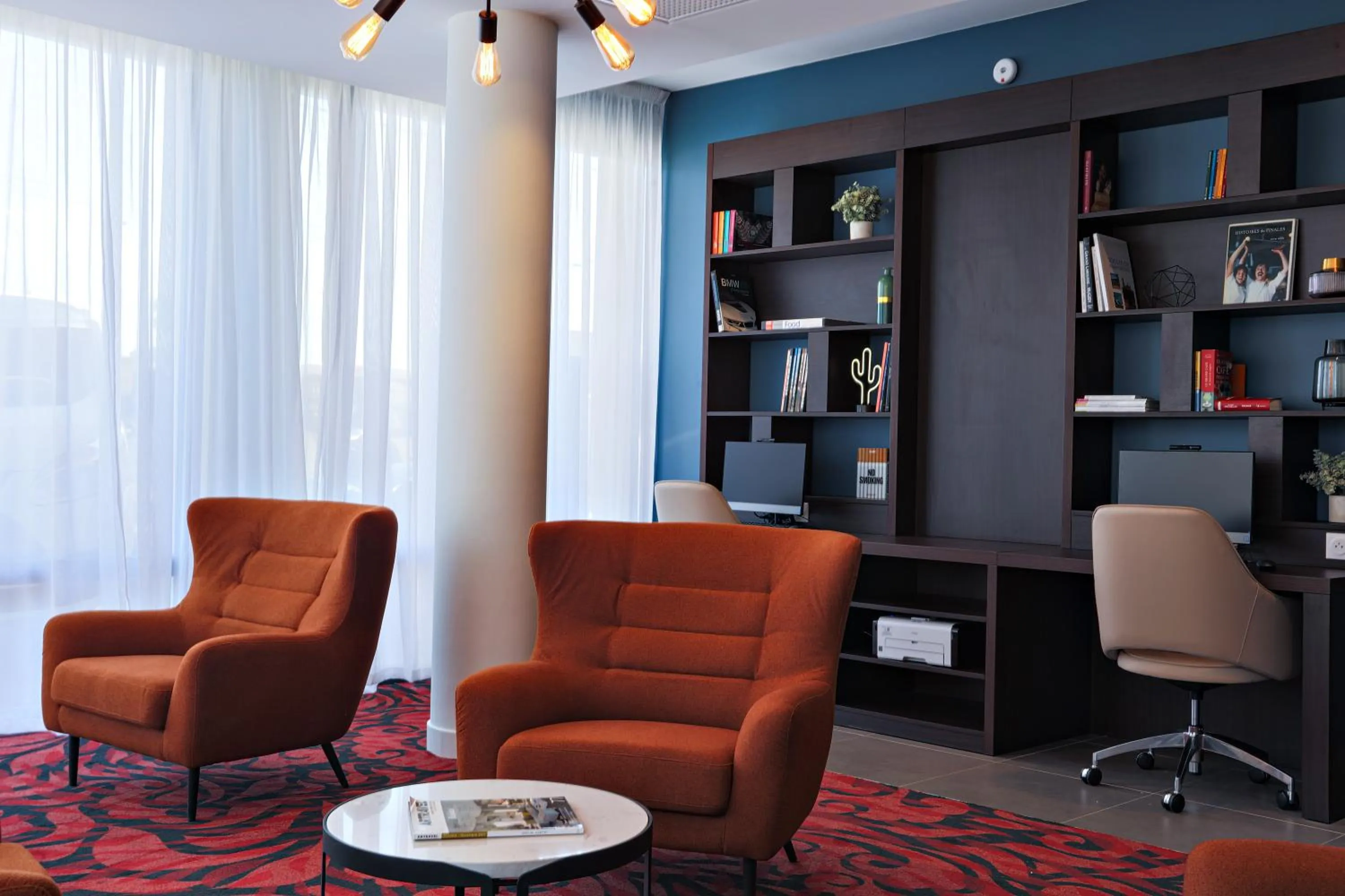 Lobby or reception in OSKO Hôtel Toulouse Aéroport