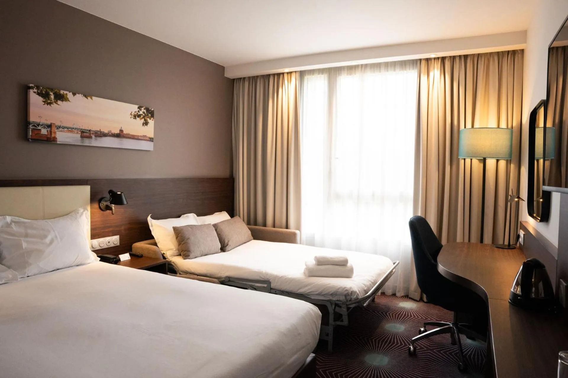 Bed in OSKO Hôtel Toulouse Aéroport