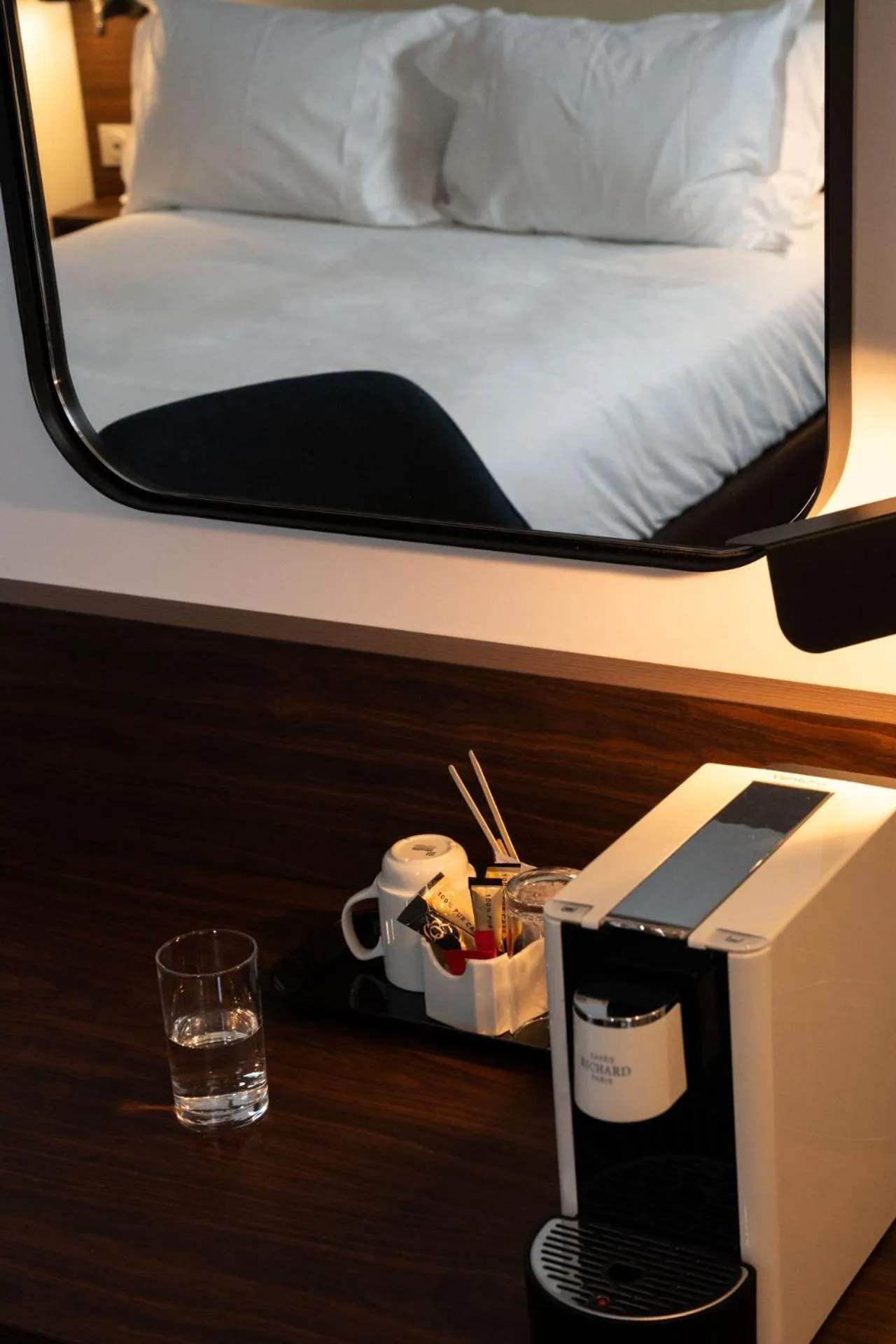 Bed in OSKO Hôtel Toulouse Aéroport