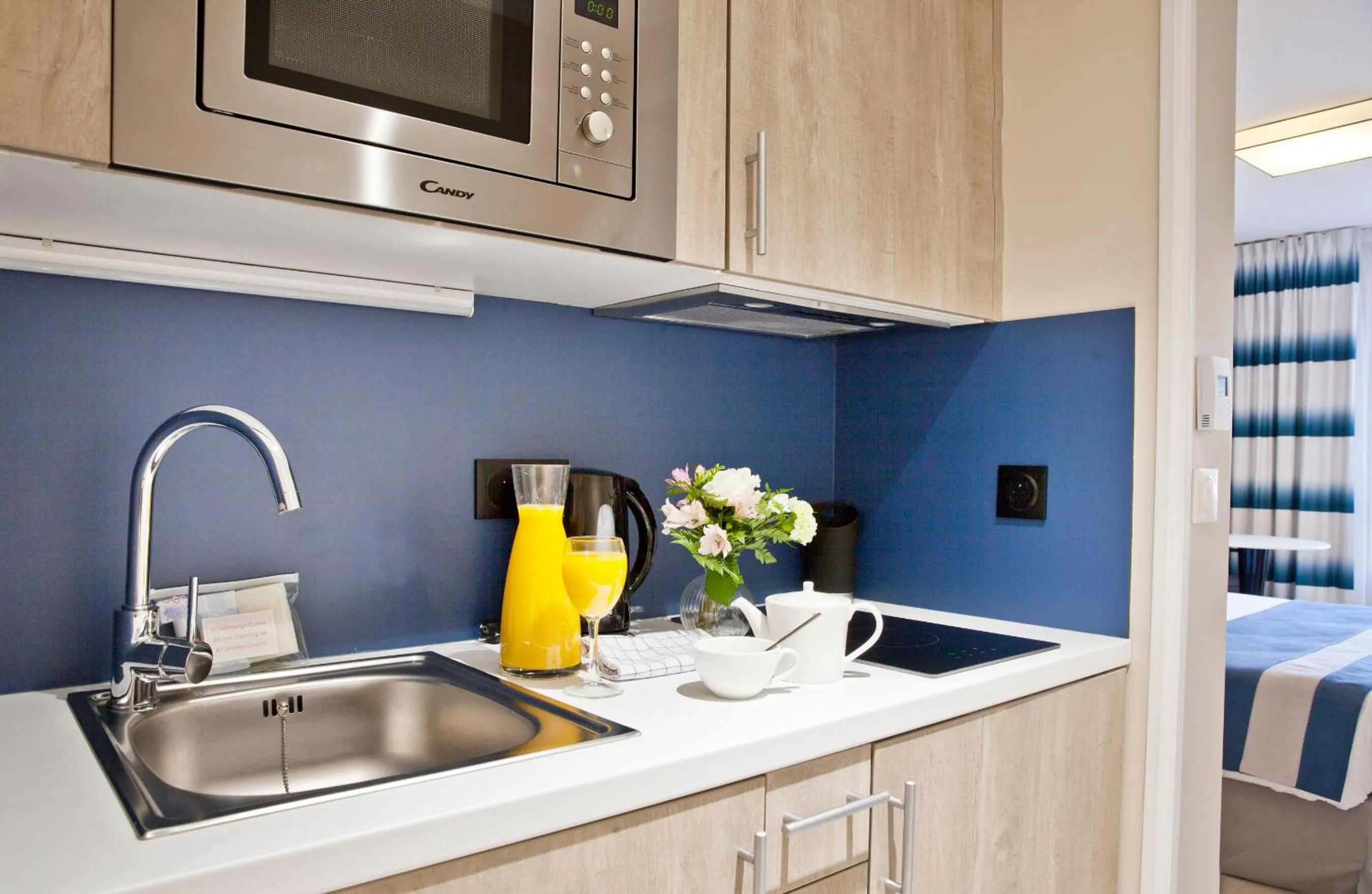 Kitchen or kitchenette in Residhome Marseille