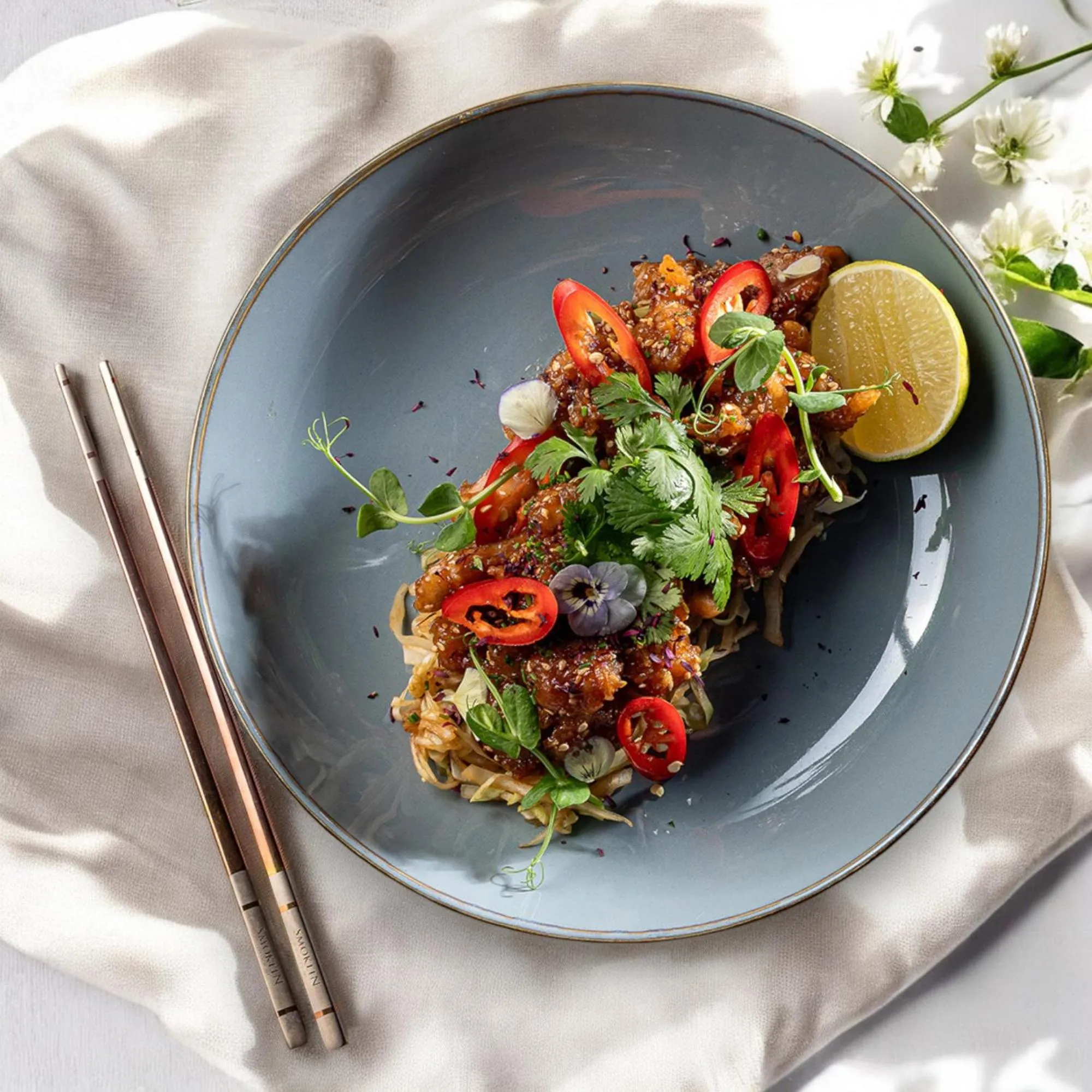 Restaurant/places to eat in Stayso The House Hotel