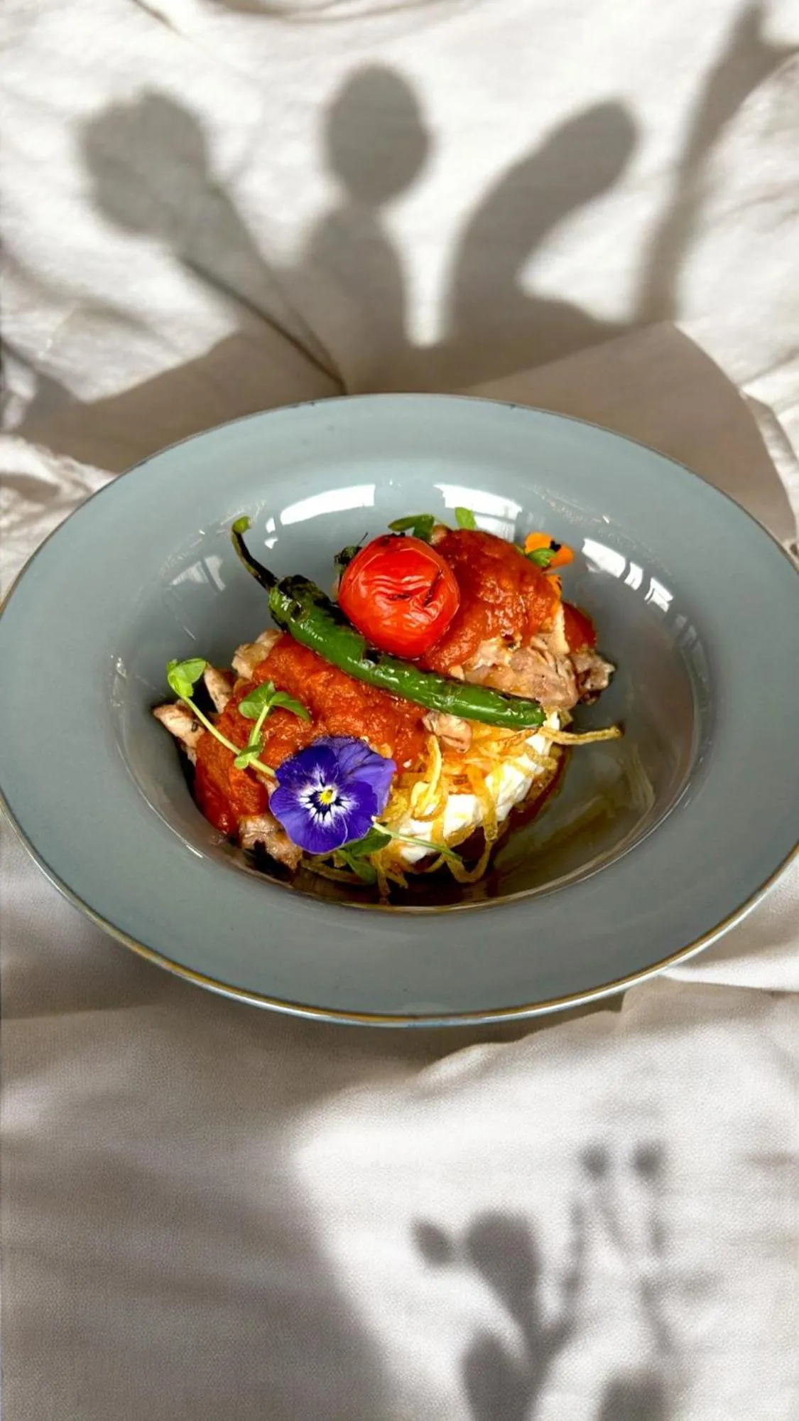 Restaurant/places to eat in Stayso The House Hotel