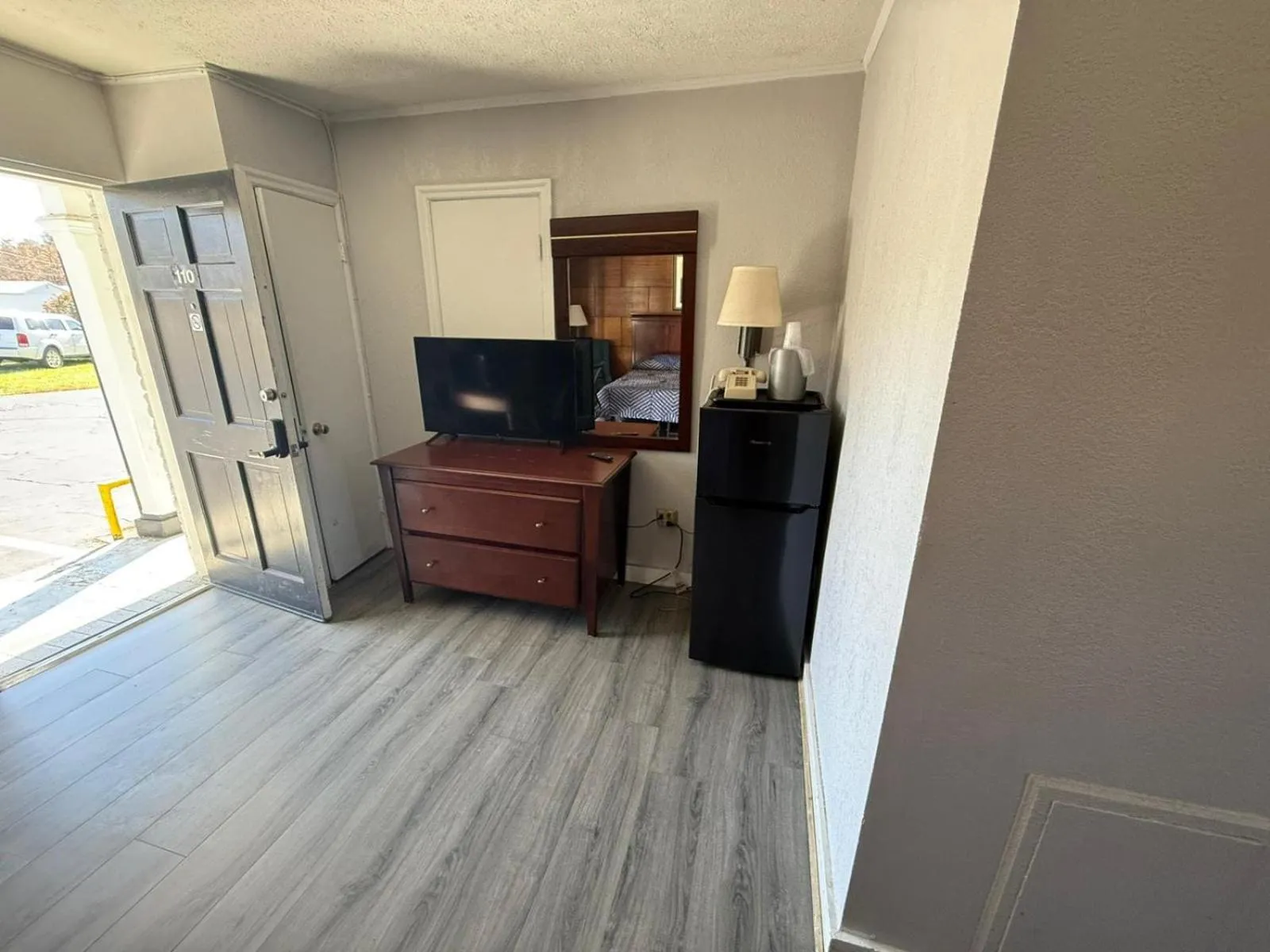 Bedroom in OYO Hotel Economy Inn US-29 Danville