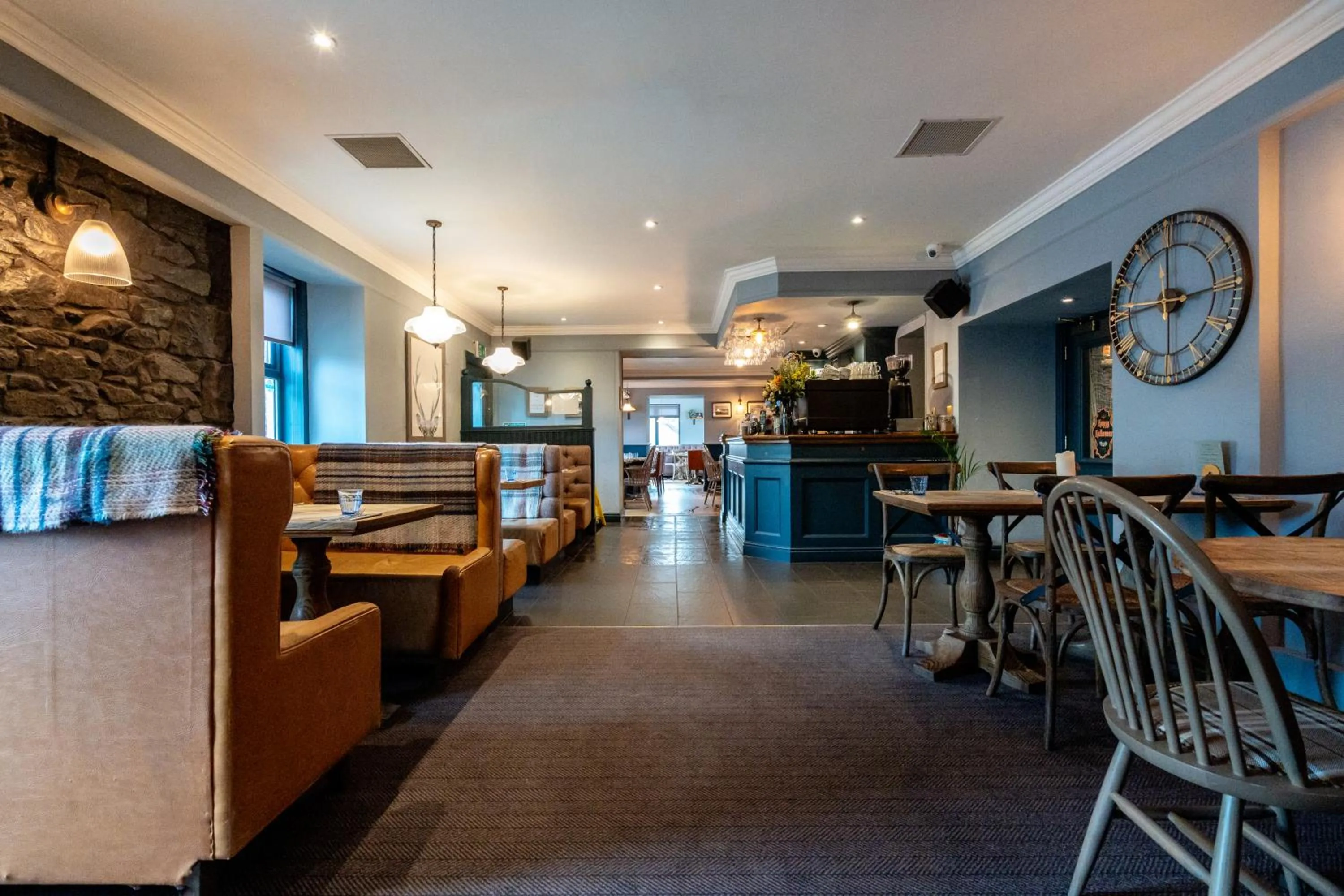 Restaurant/places to eat in Cardross Inn