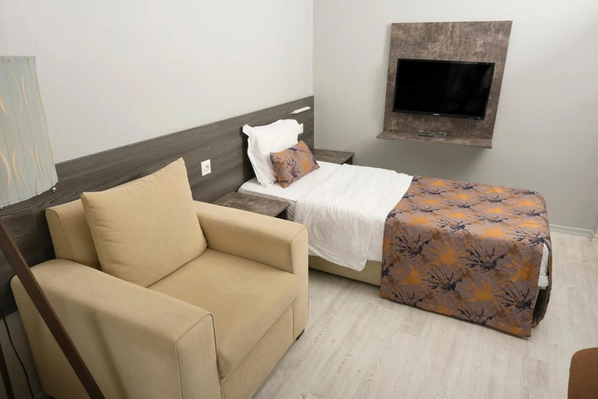 Text overlay in The Breeze Hotel