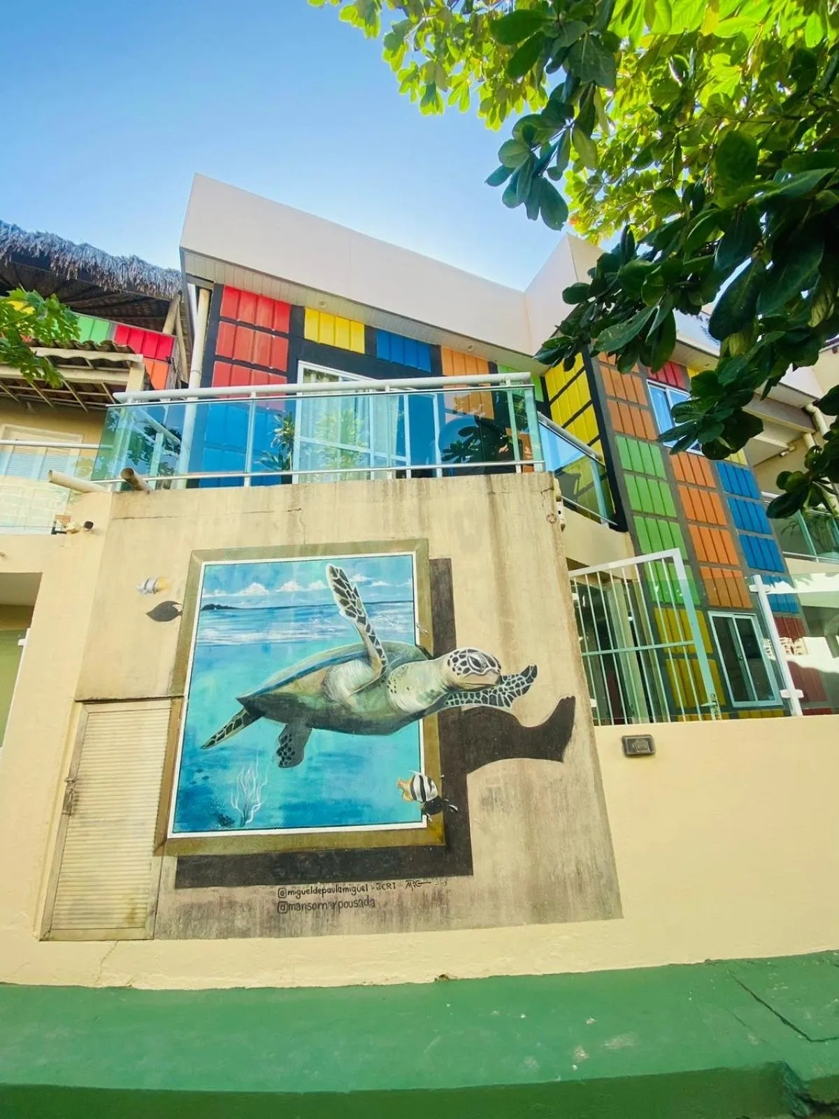 Facade/entrance in Mansomar