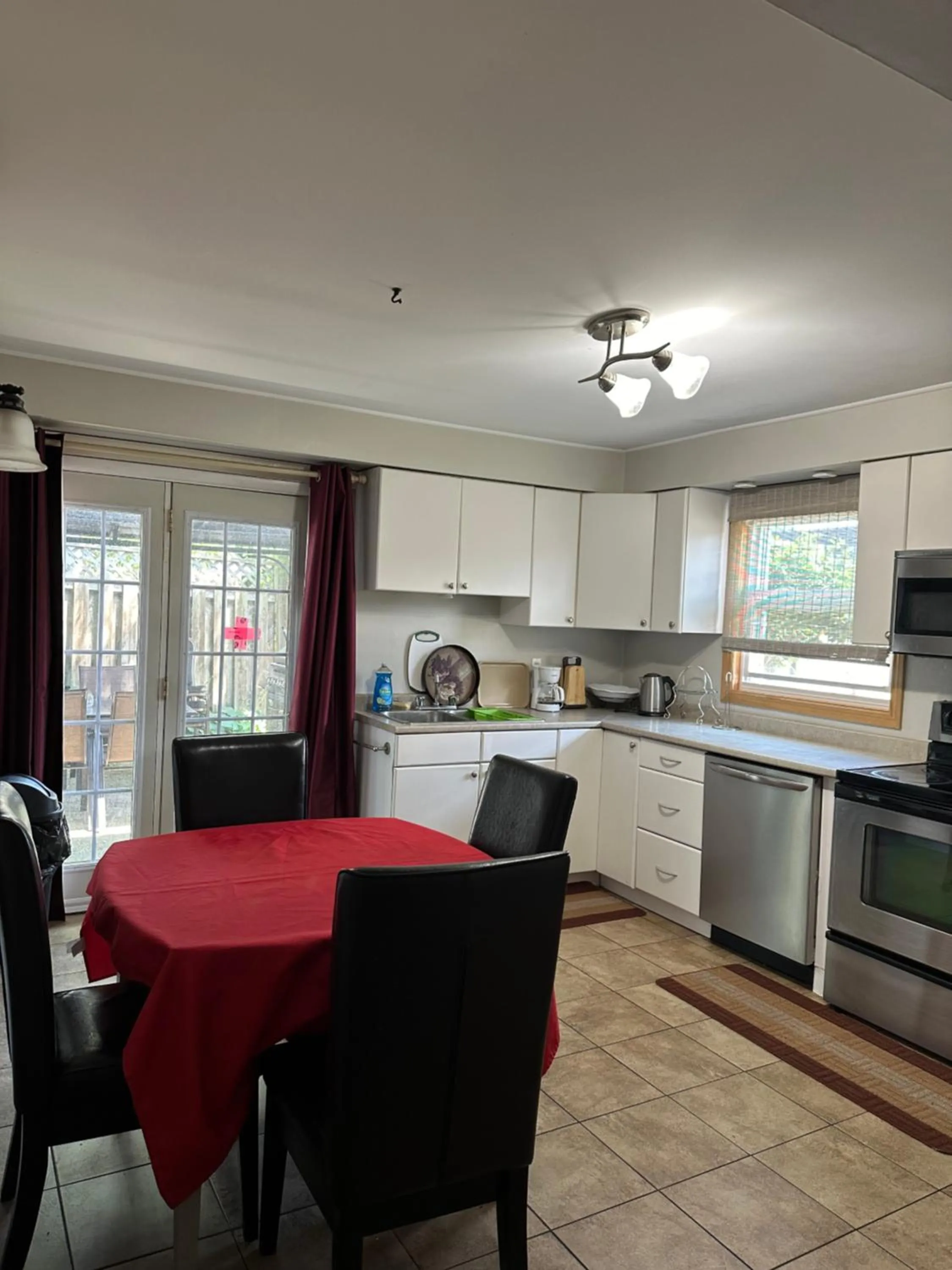 Lakeview Motel & Cottage