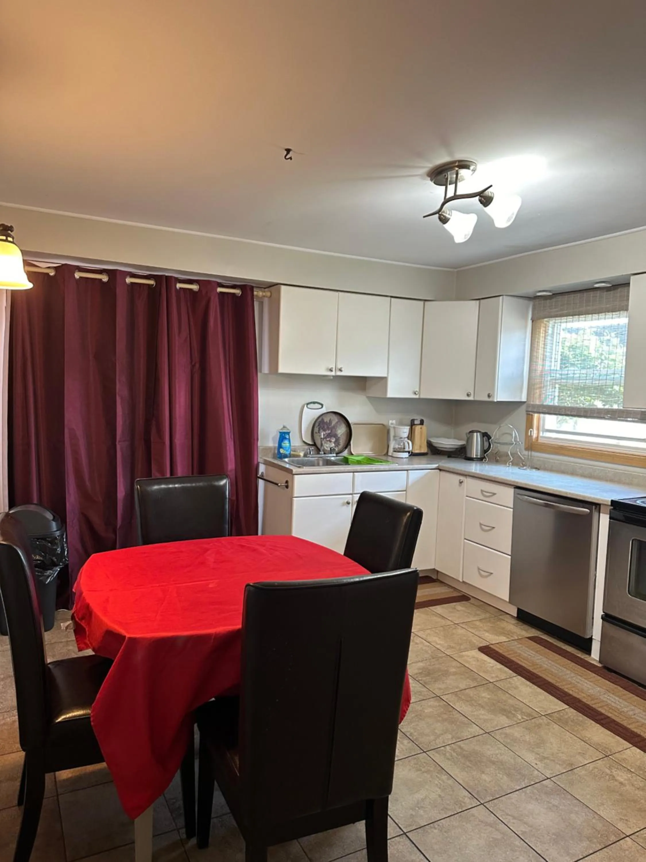 Lakeview Motel & Cottage