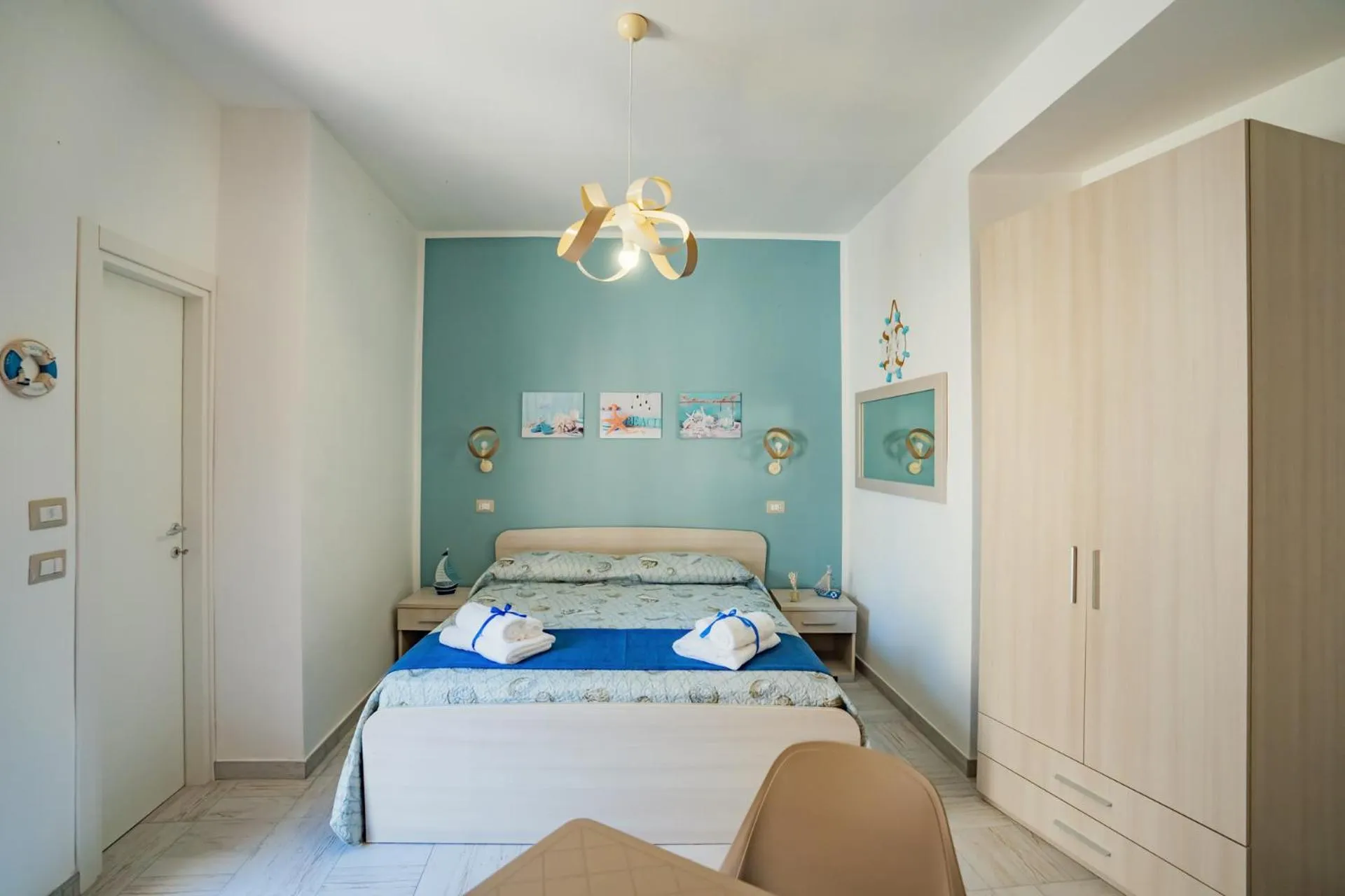 Bedroom, Bed in Bebcatia