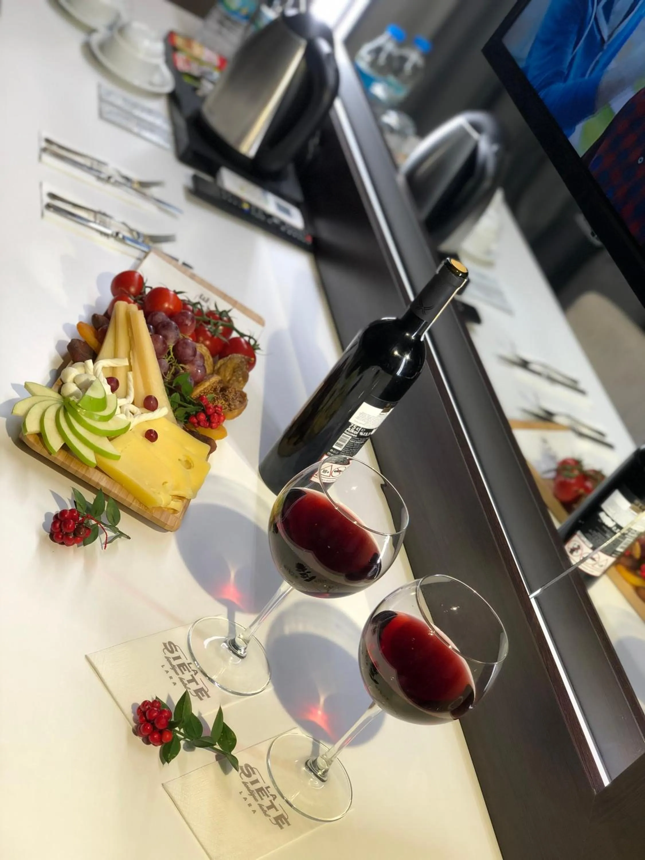 Food and drinks in Siete Hotel