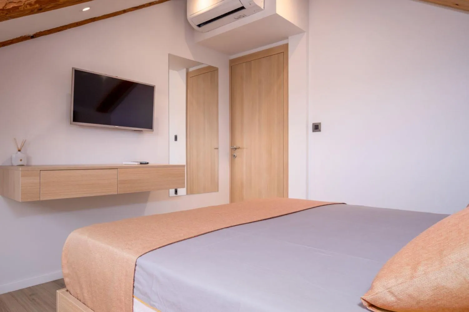 Bedroom, Bed in Casa Antika Suites