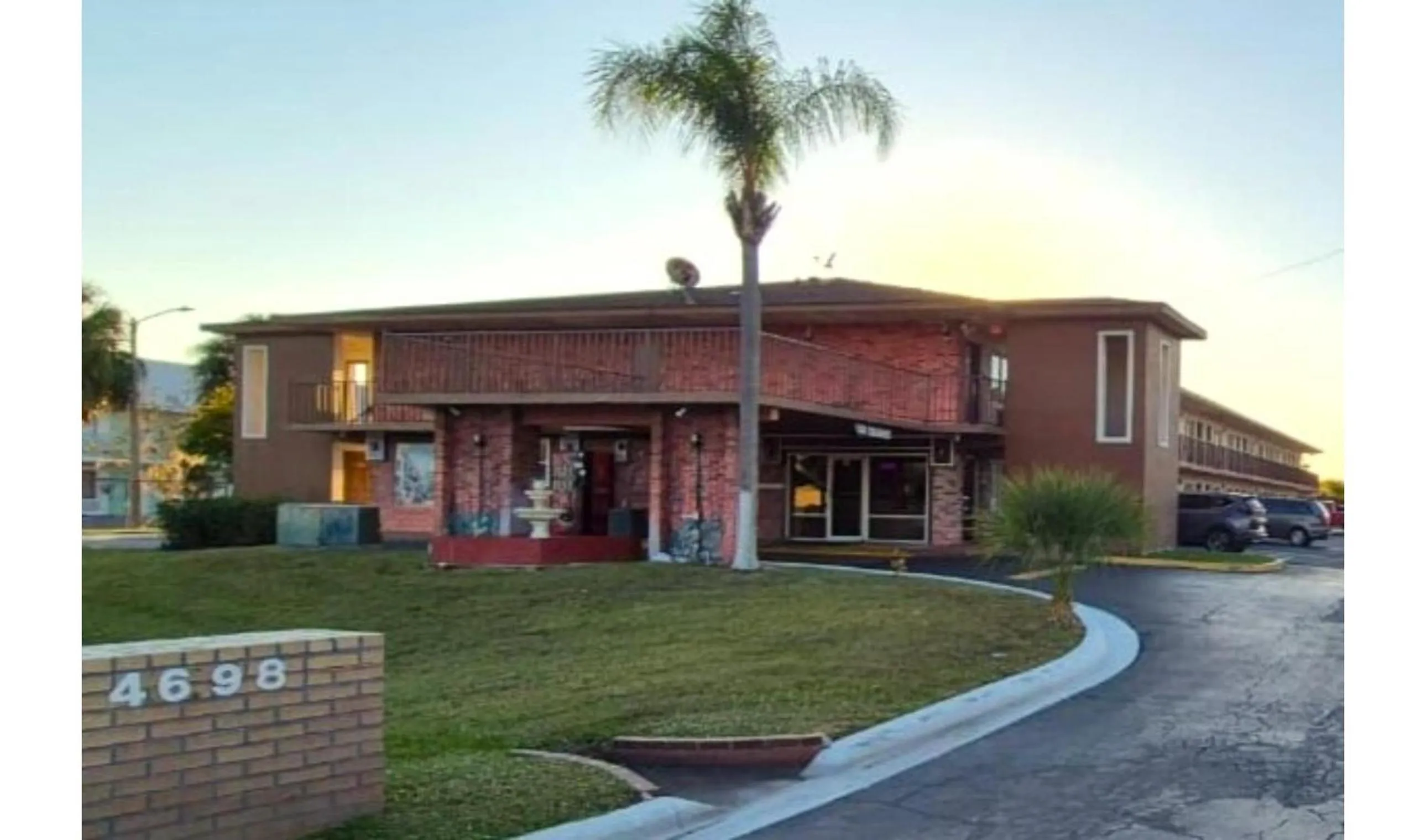 Facade/entrance in Central Motel Kissimmee Near Disney World