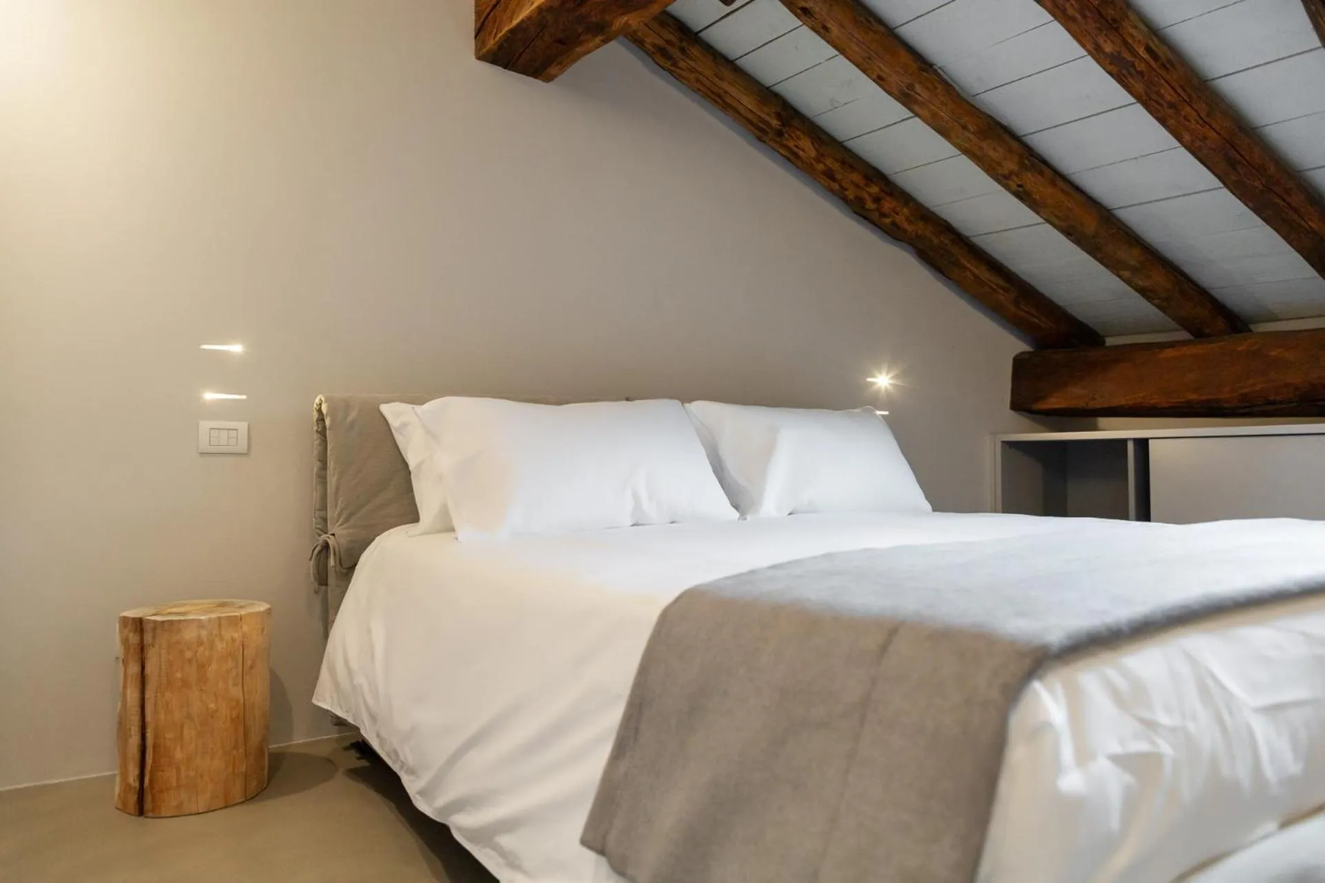 Bed in Maison Alliod