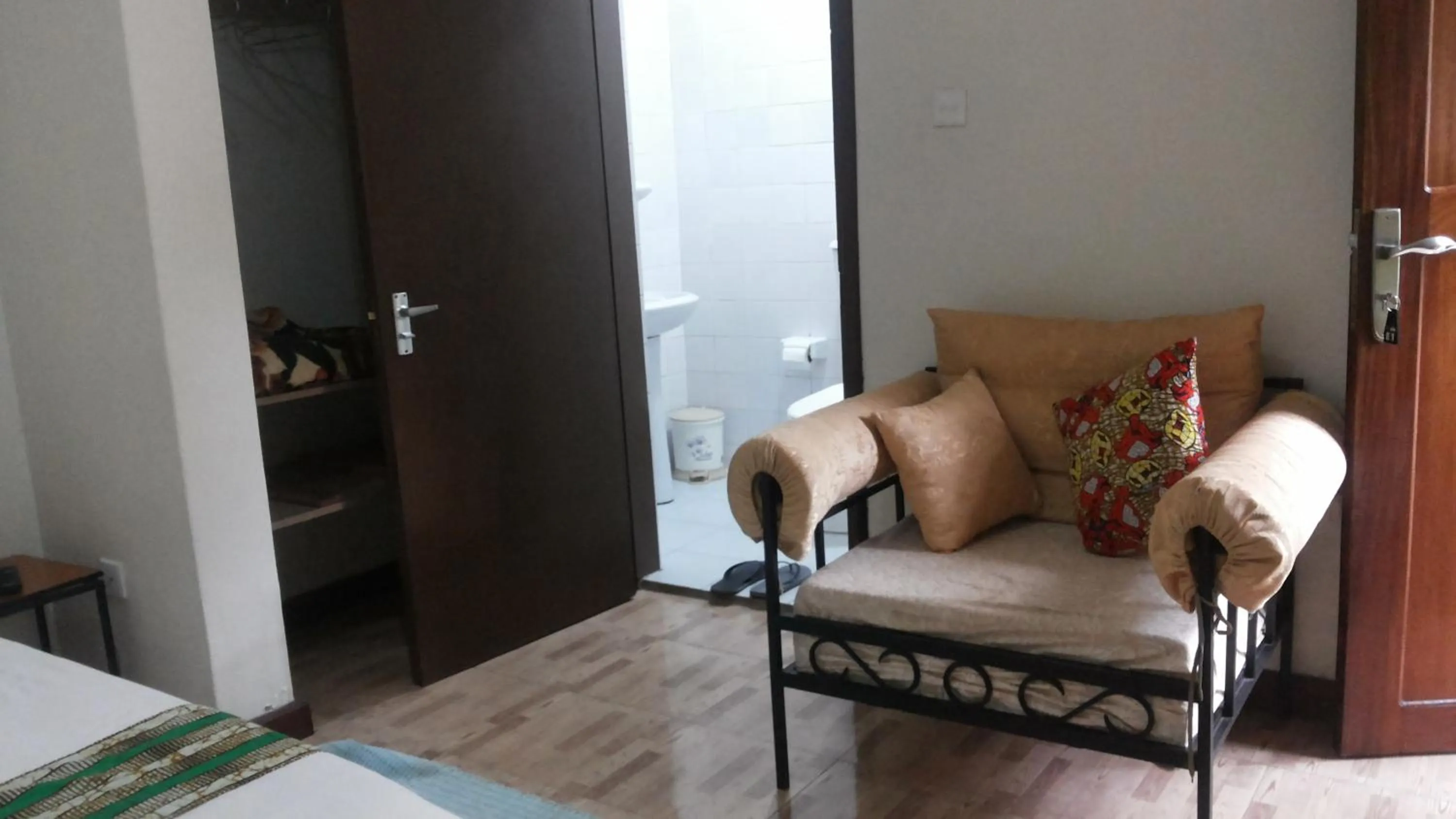 White Castle Hotel Arua