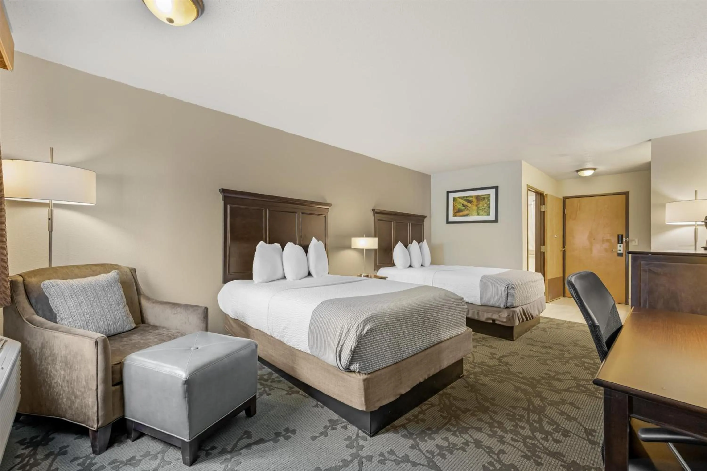 Bedroom, Bed in Best Western Black Hills Lodge