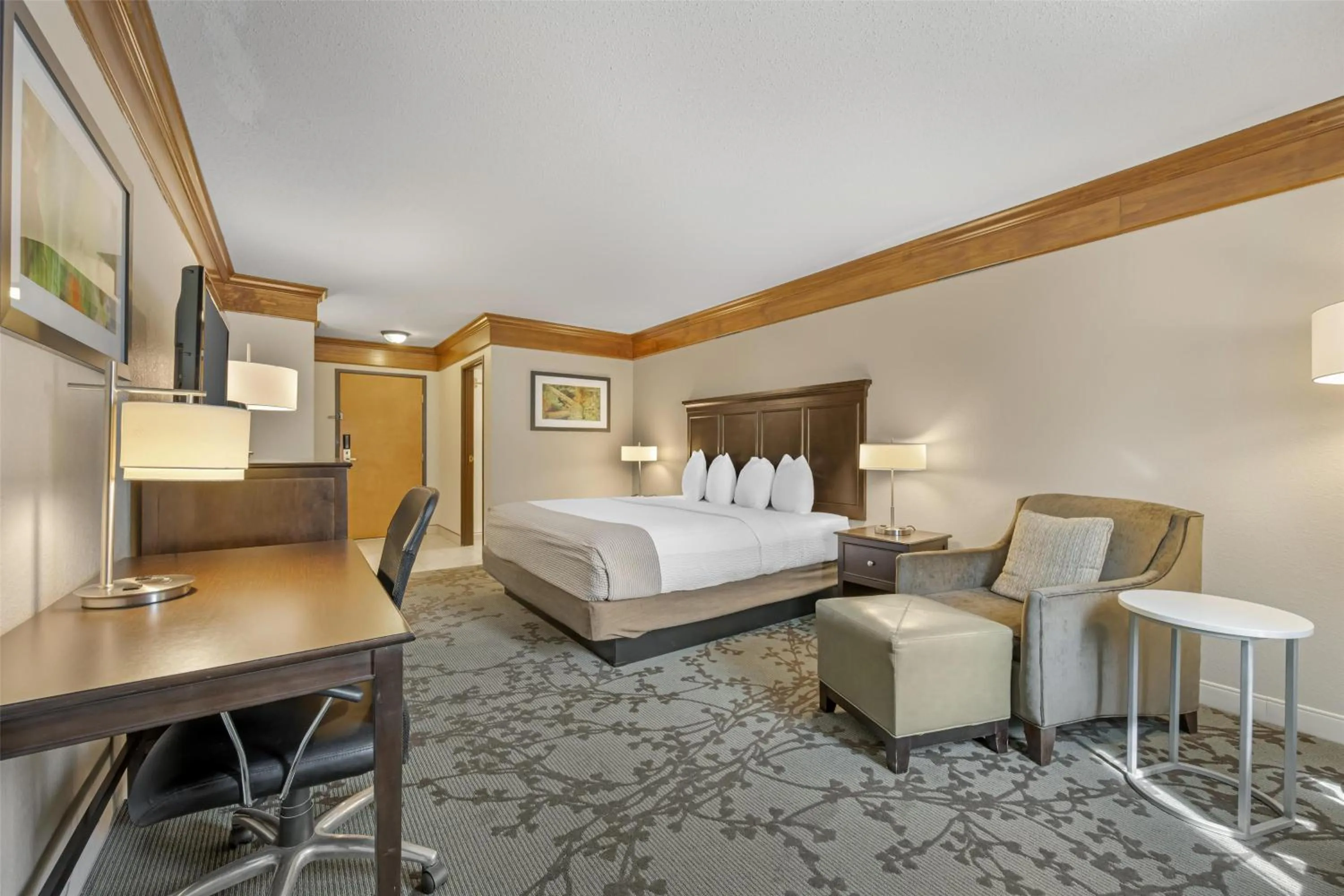 Bedroom, Bed in Best Western Black Hills Lodge