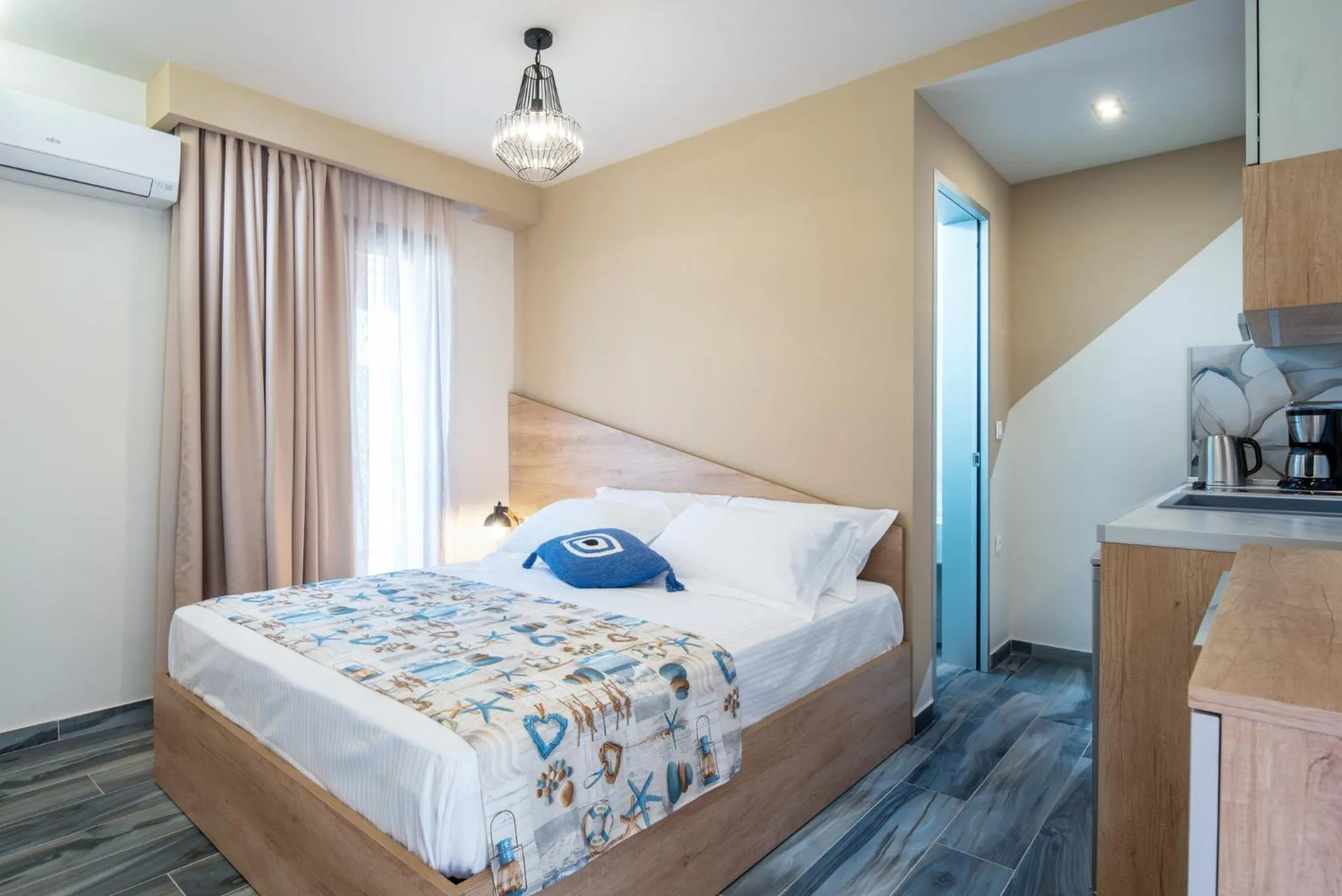 Bed in Stavros Compass