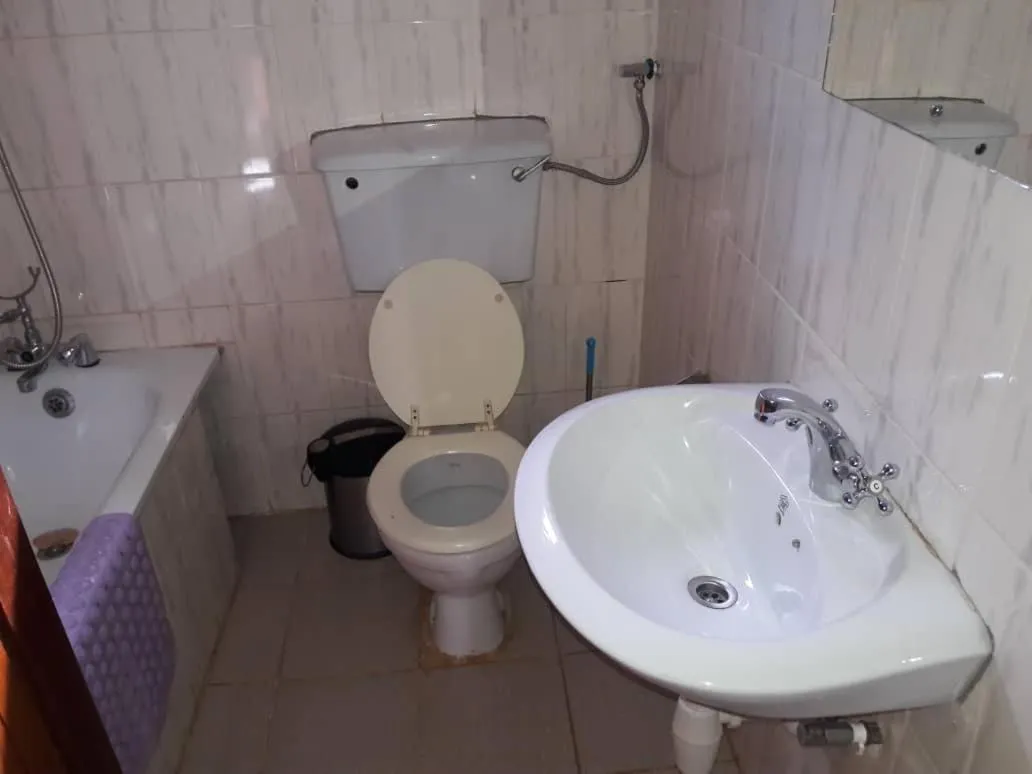 Bathroom in Victoria Panorama Hotel