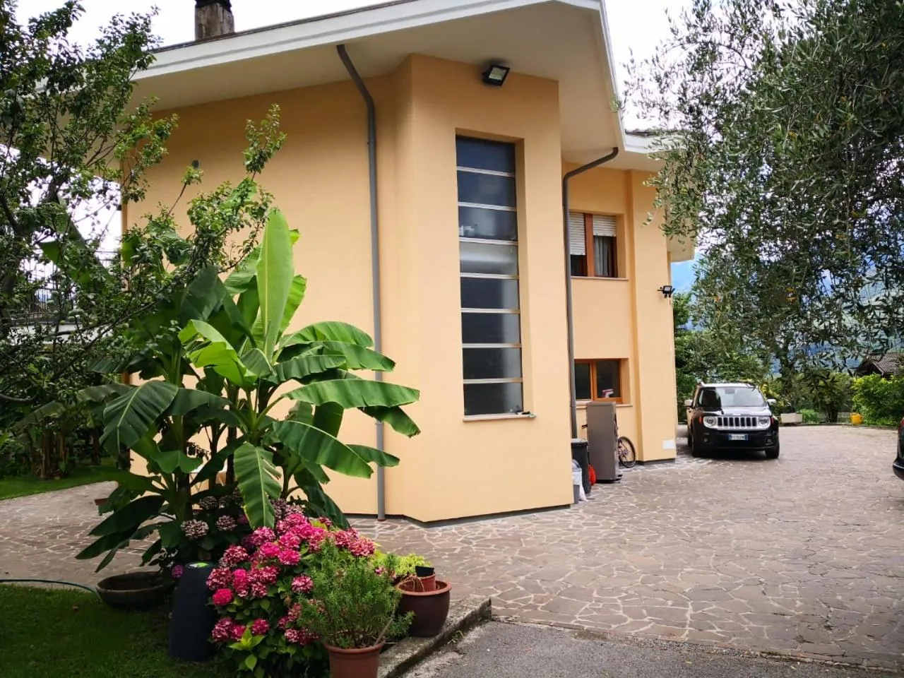 Facade/entrance in B&B Esmeralda