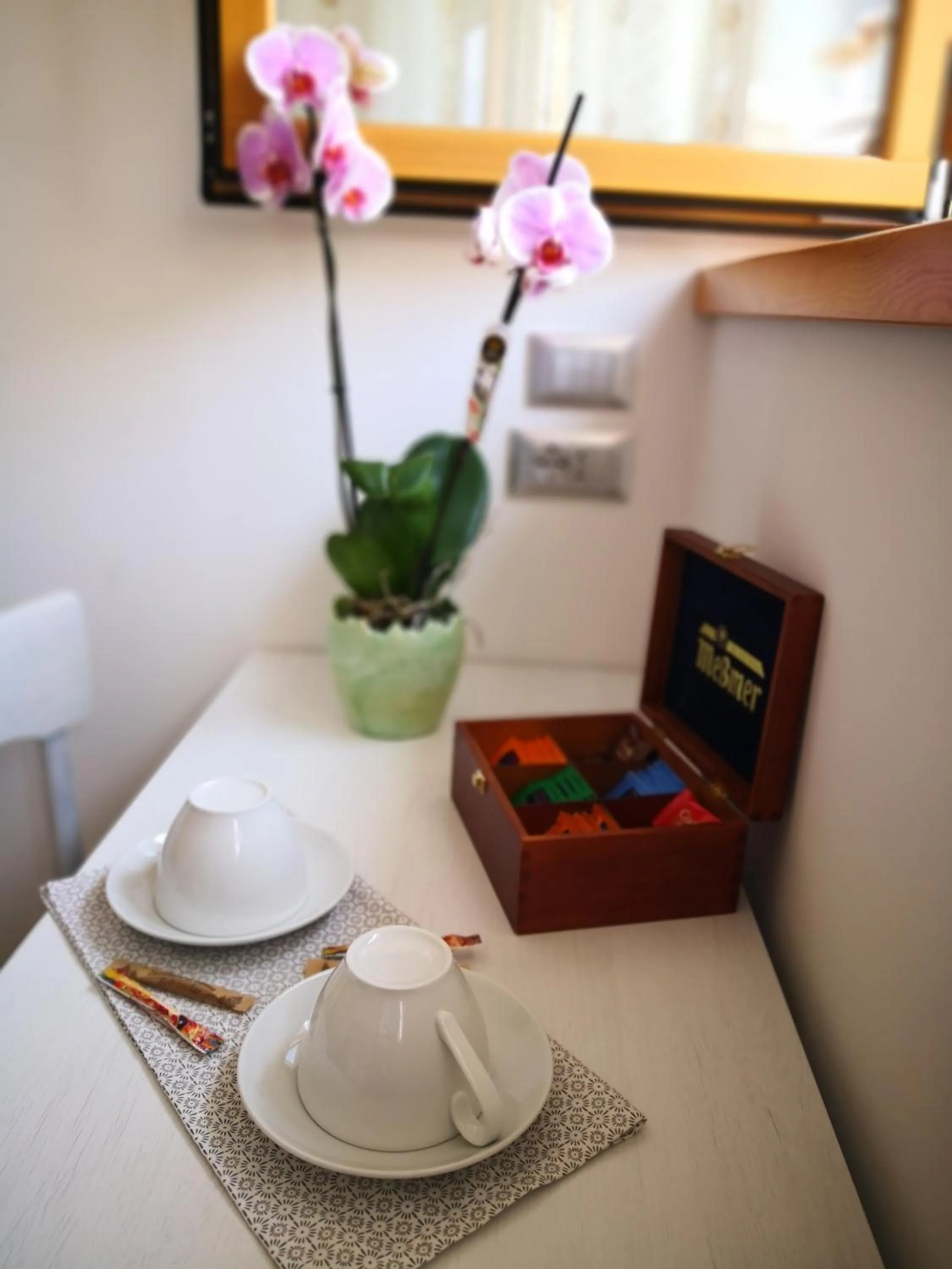 Coffee/tea facilities in B&B Esmeralda