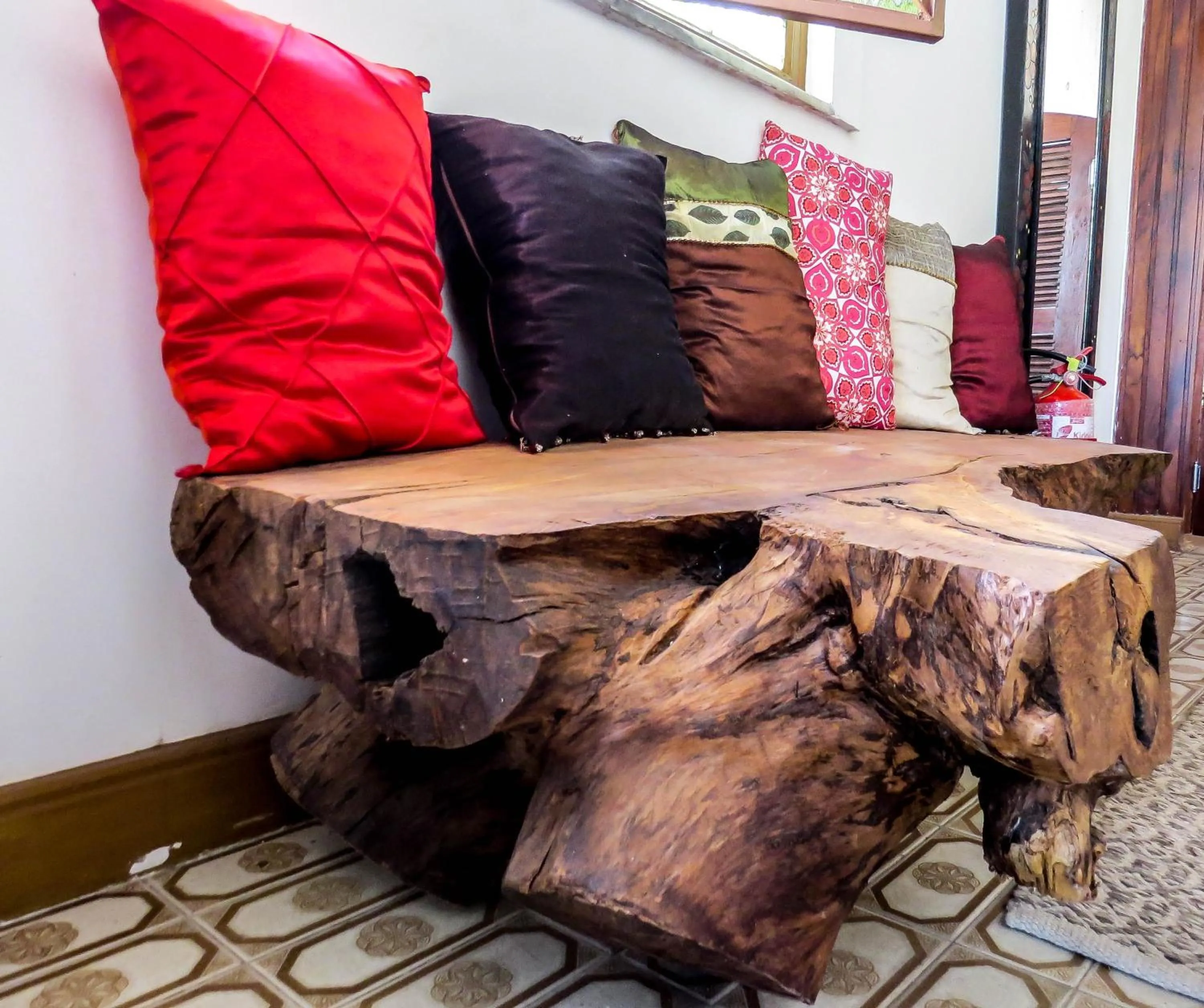 Seating area in Casa Perpetua Hotel D Charm