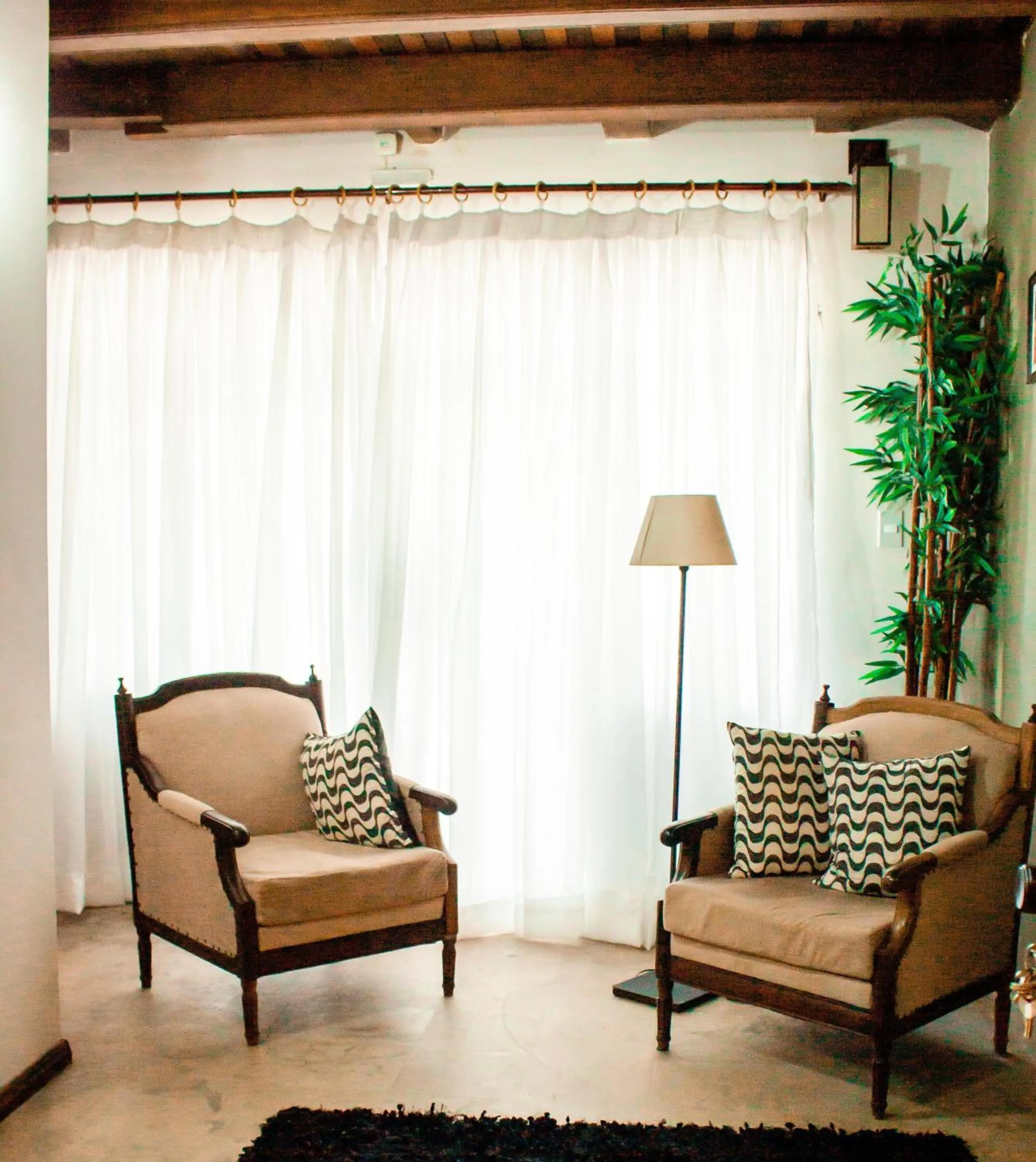 Seating area in Casa Perpetua Hotel D Charm