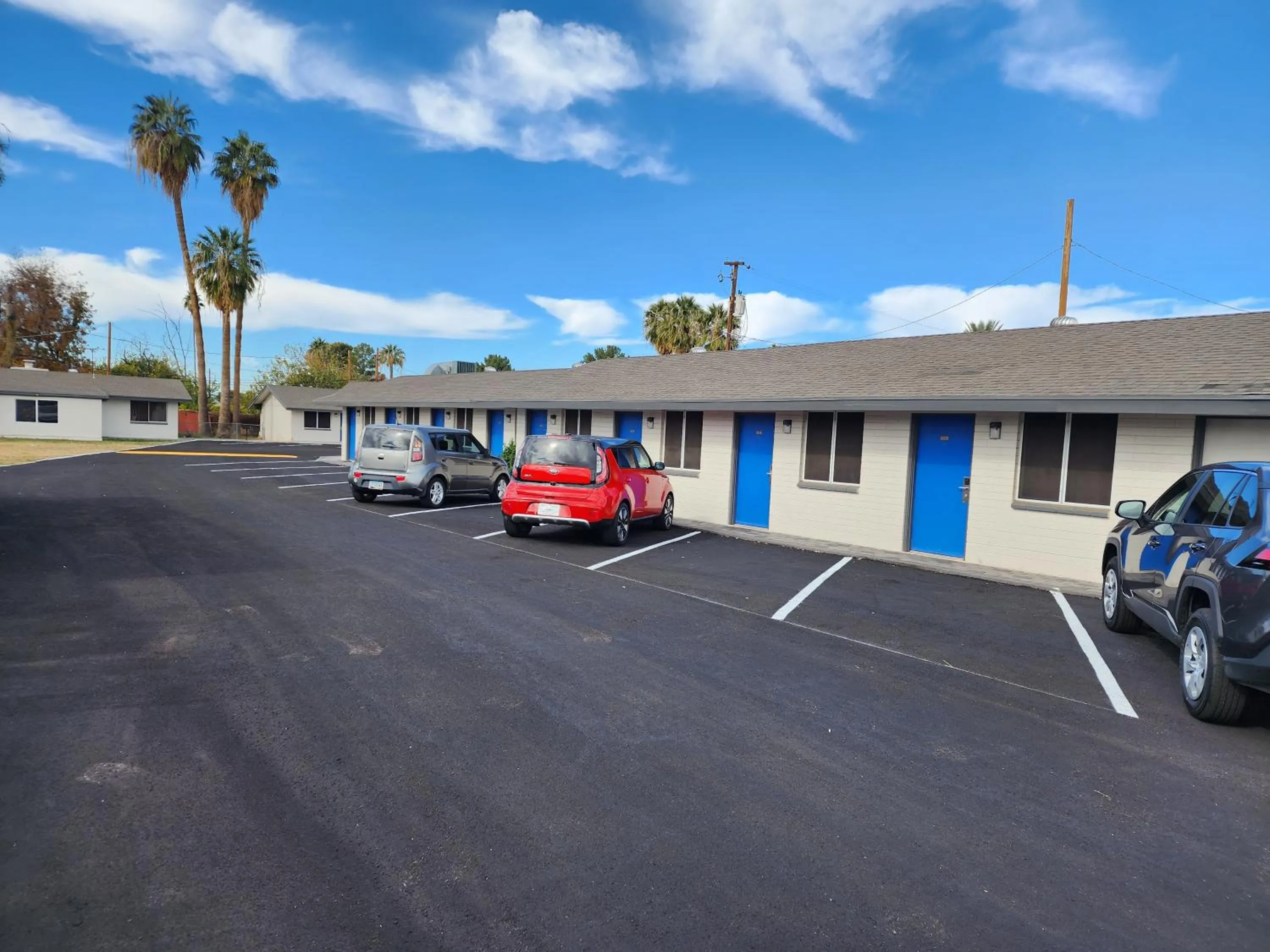 Property building in Chandler Inn