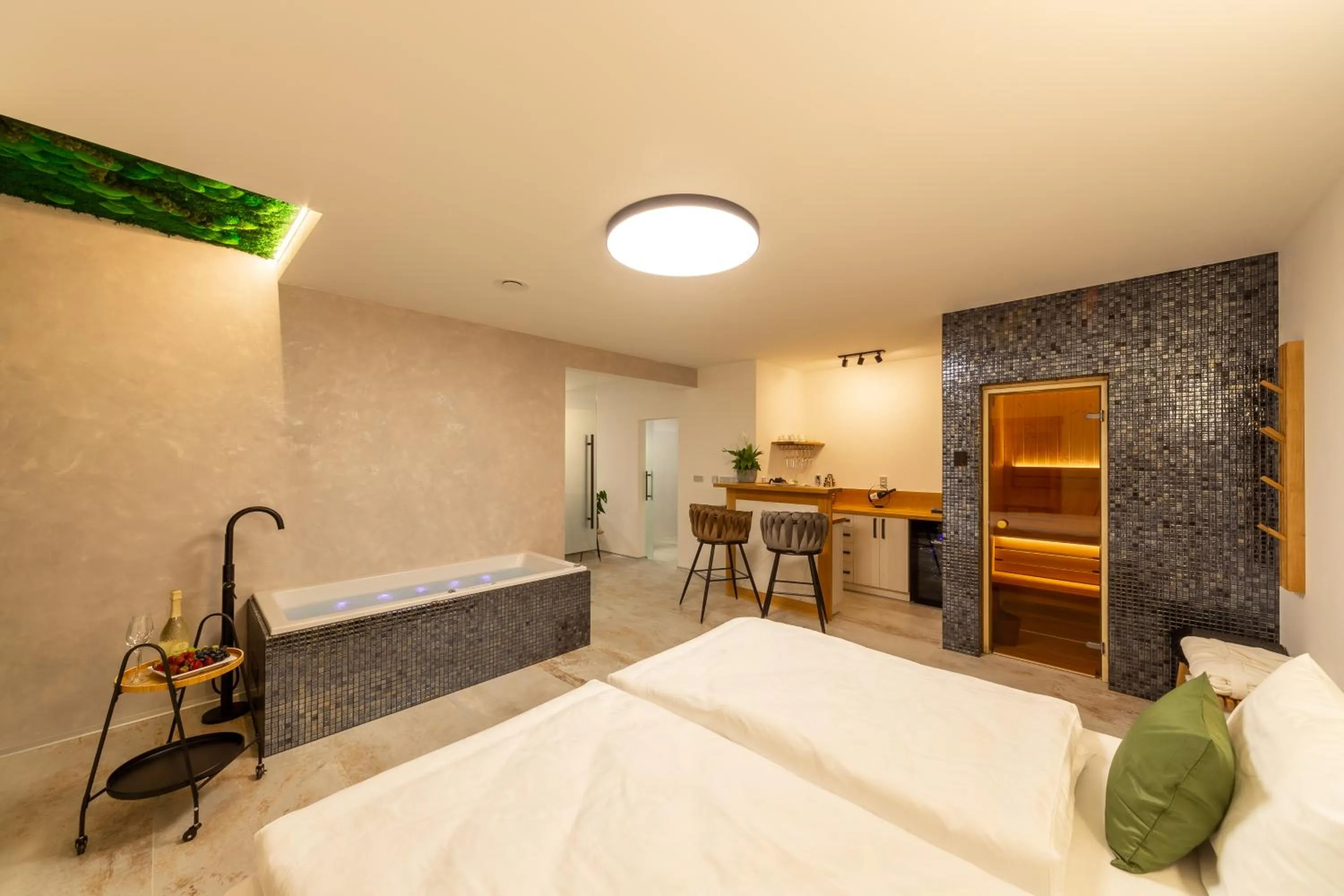 Bed in Bohemia Inn Hotel