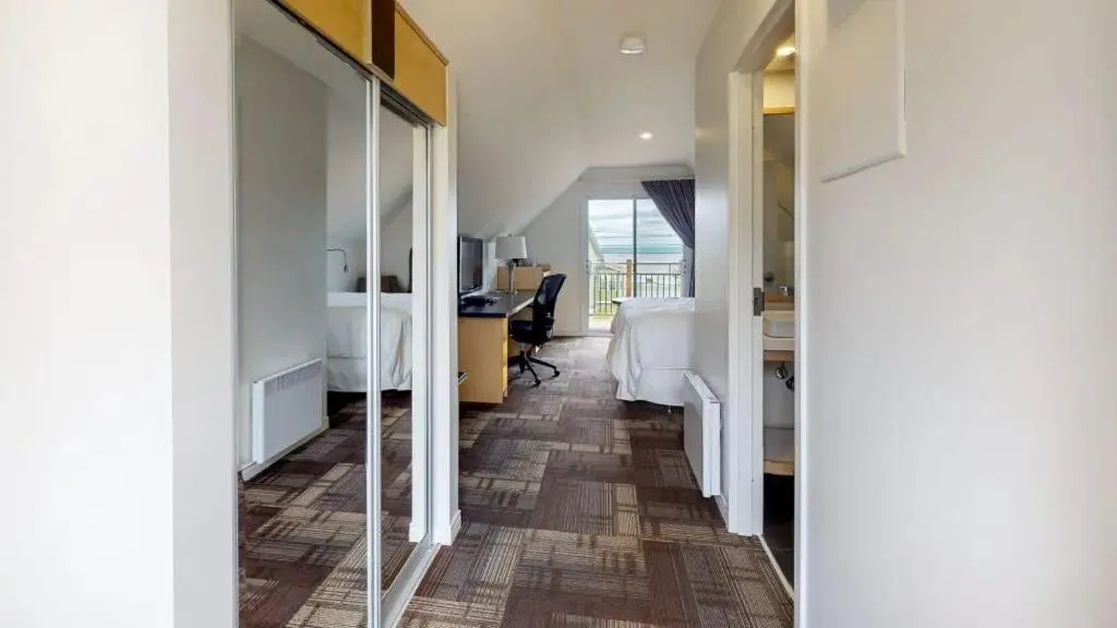 Photo of the whole room, Bed in Manoir Belle Plage