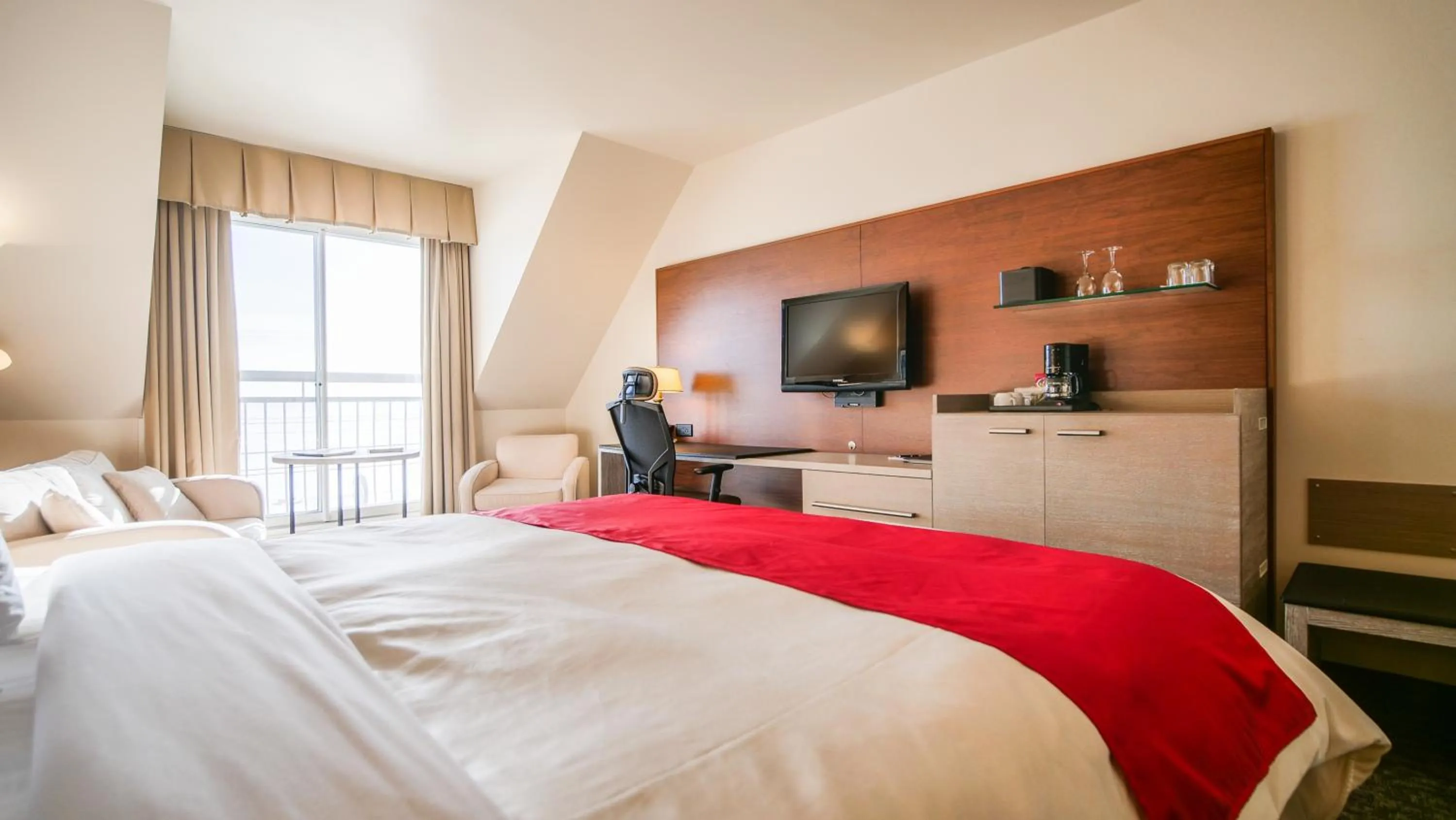 TV and multimedia, Bed in Manoir Belle Plage